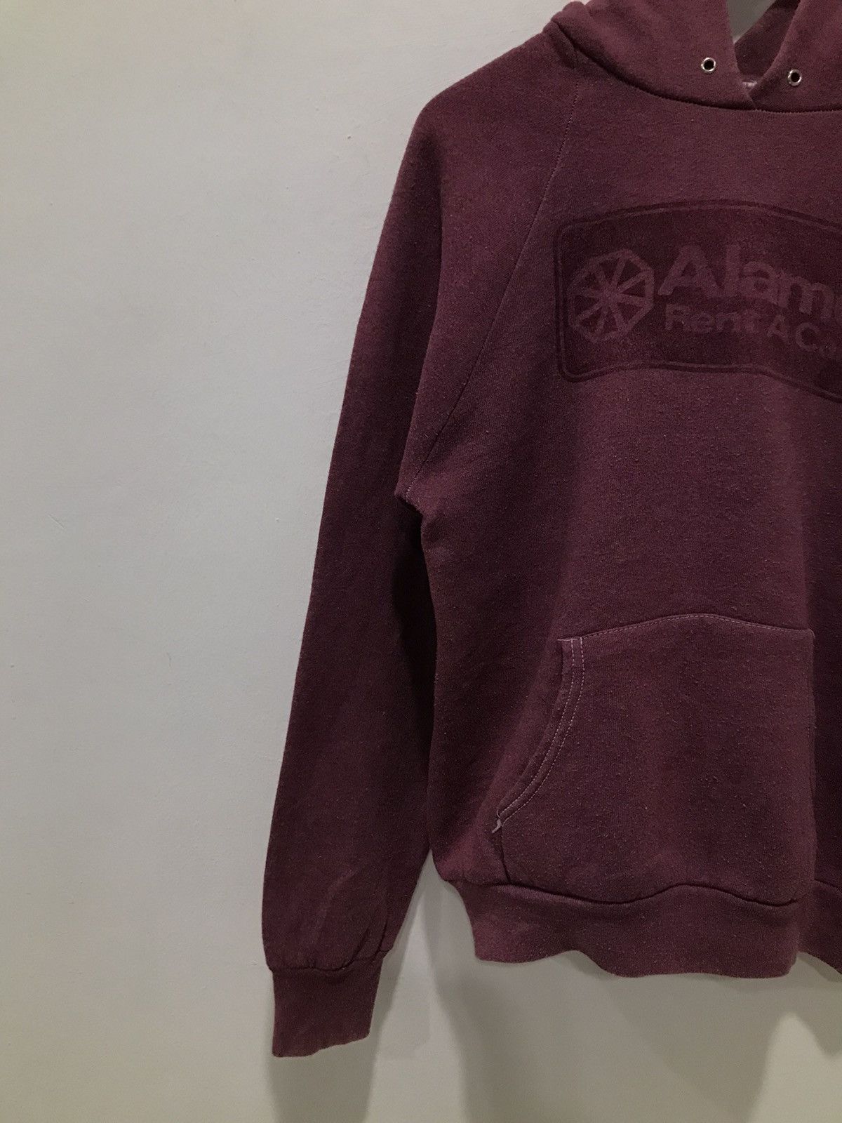Fruit Of The Loom Vtg Alamo maroon hooded sweatshirt Size US M / EU 48-50 / 2 - 6 Thumbnail