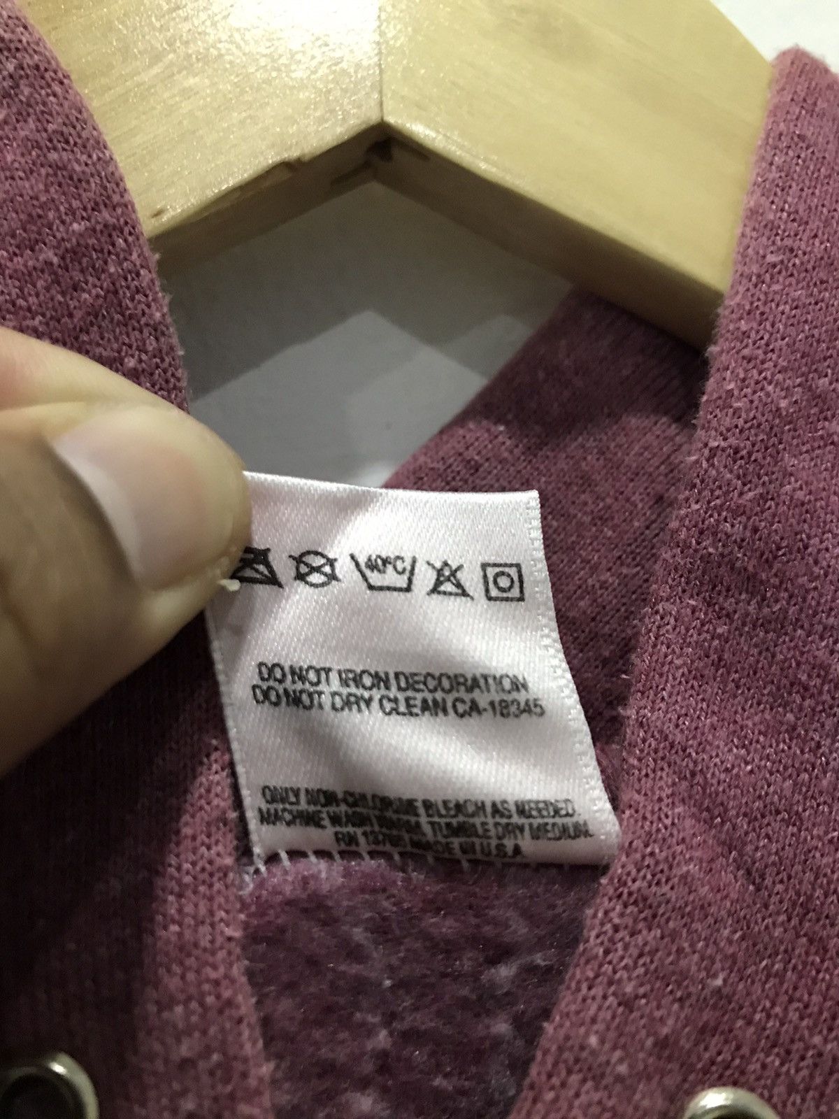 Fruit Of The Loom Vtg Alamo maroon hooded sweatshirt Size US M / EU 48-50 / 2 - 10 Thumbnail