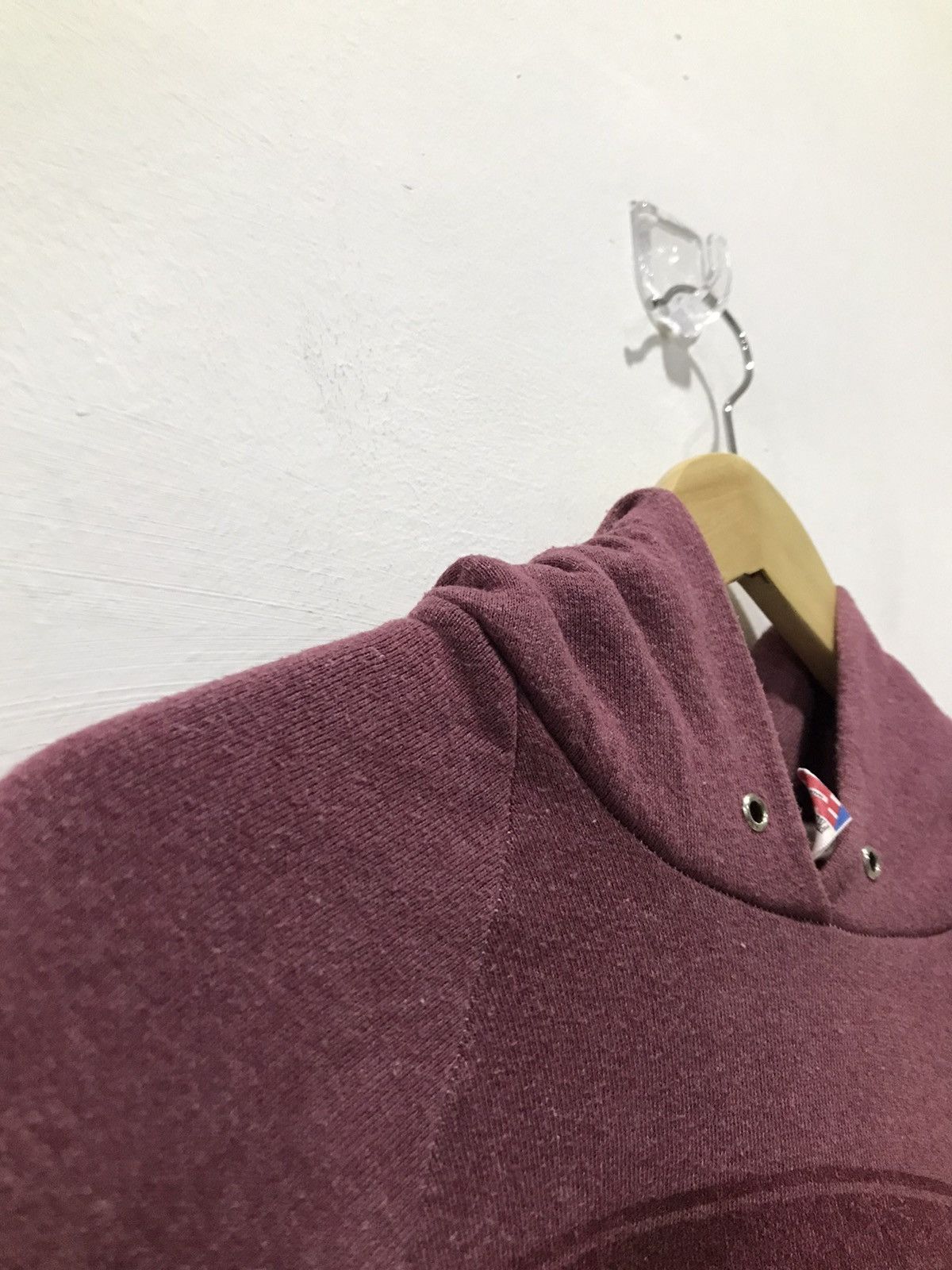 Fruit Of The Loom Vtg Alamo maroon hooded sweatshirt Size US M / EU 48-50 / 2 - 8 Thumbnail