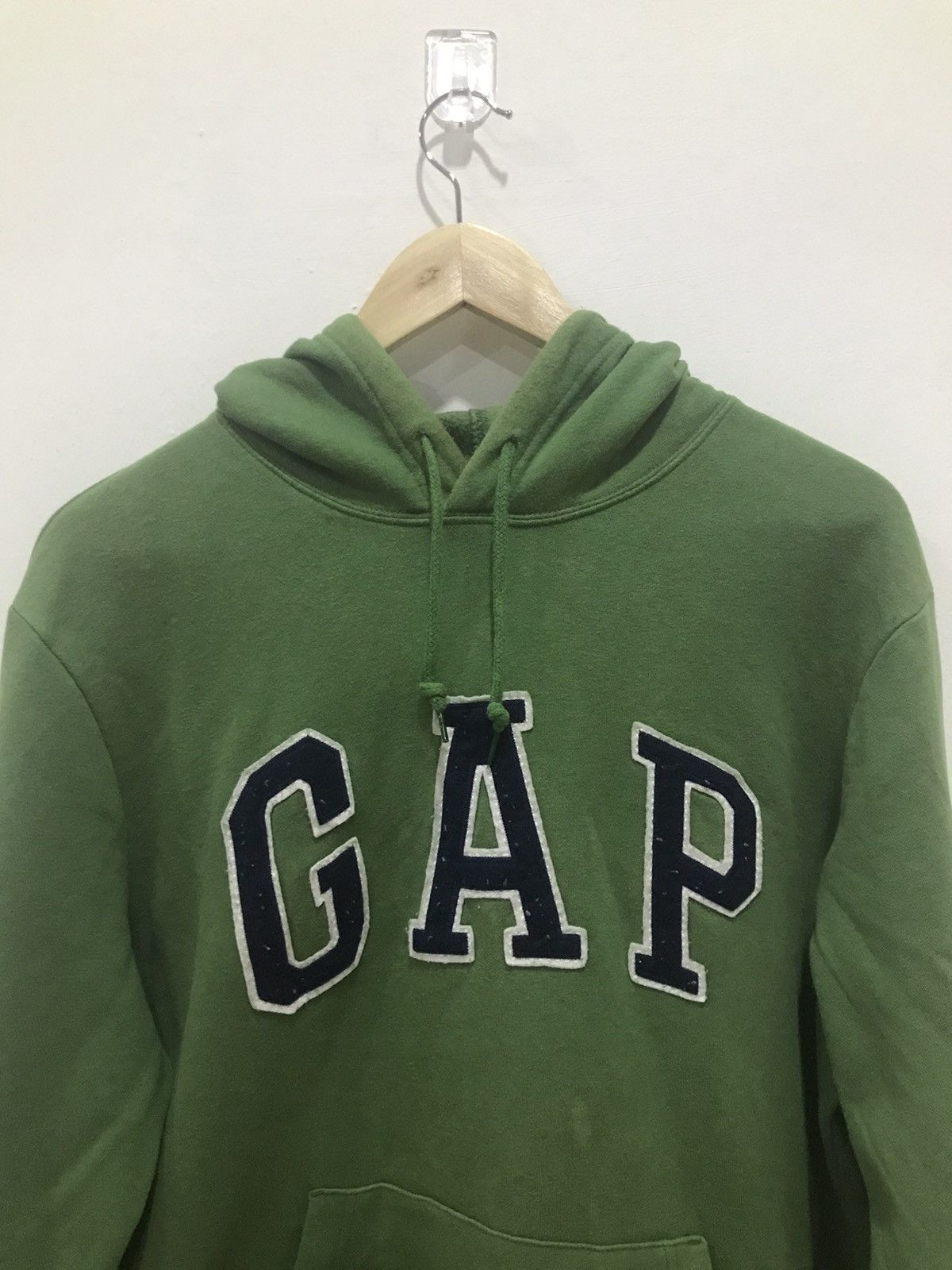 Gap GAP spellout hooded sweatshirt kanye west style Size US L / EU 52-54 / 3 - 3 Thumbnail