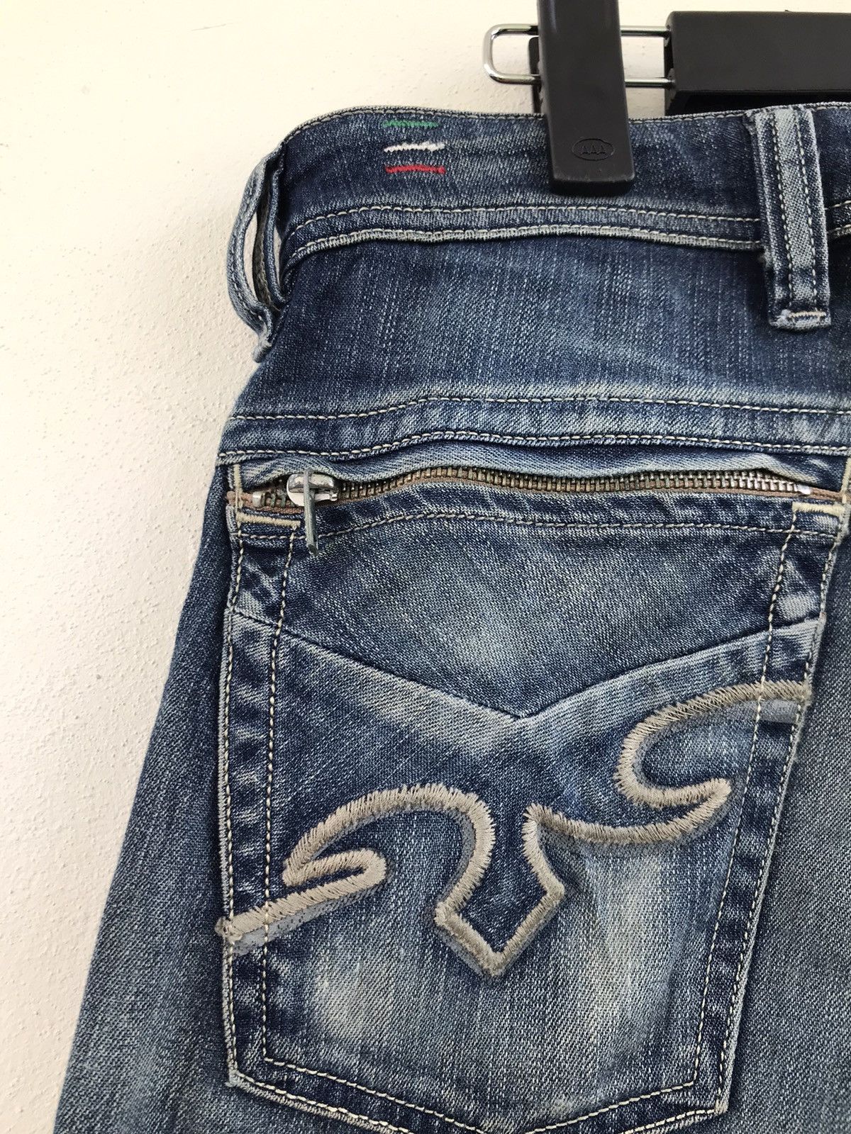 Diesel Diesel Rayan faded denim Regular Fit jeans Size US 32 / EU 48 - 12 Thumbnail