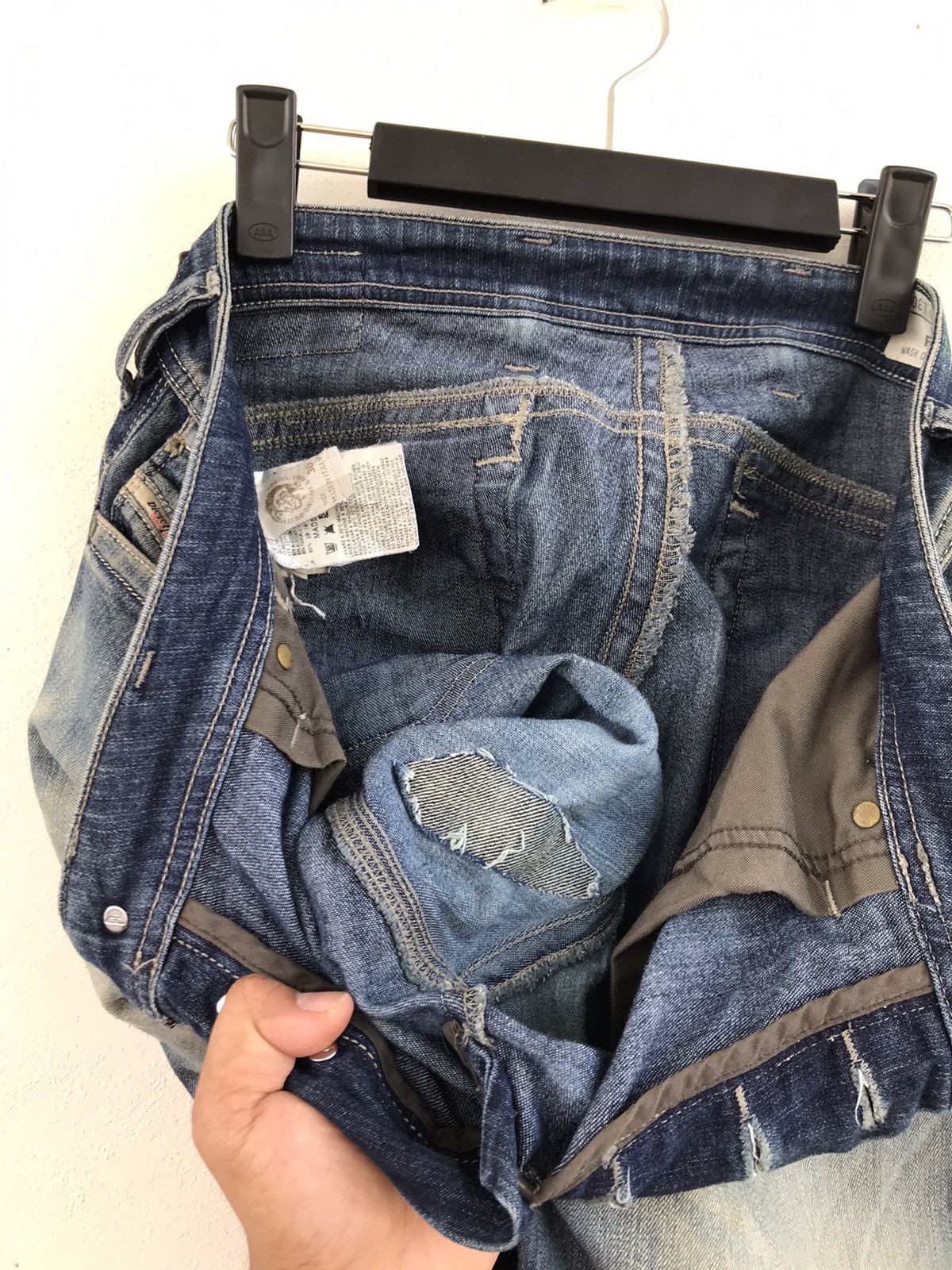 Diesel Diesel Rayan faded denim Regular Fit jeans Size US 32 / EU 48 - 18 Thumbnail