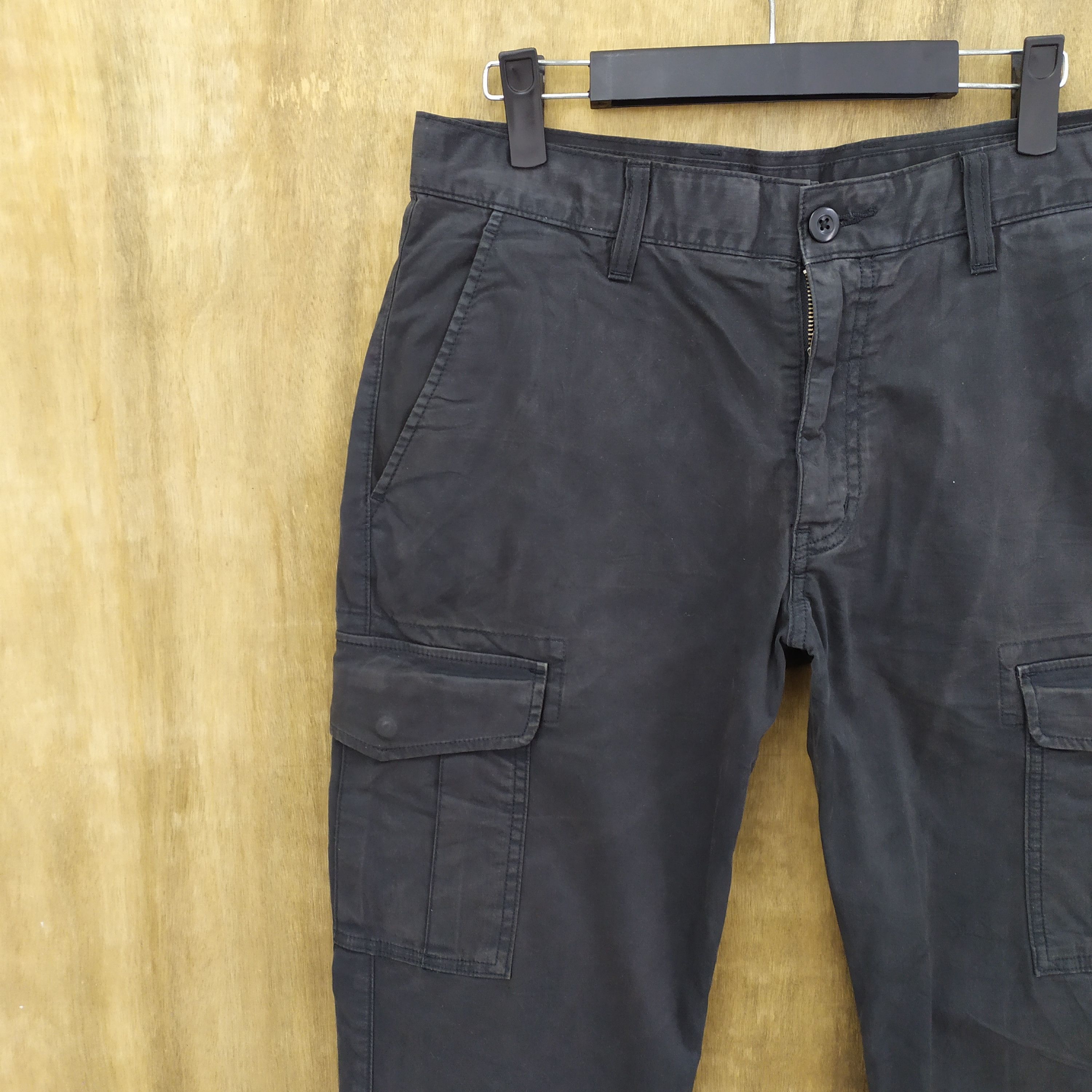 Japanese Brand JAPAN BLACK SKINNY CARGO PANTS Size US 30 / EU 46 - 5 Thumbnail