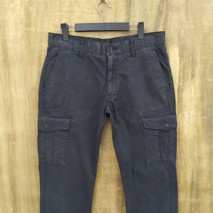 Uniqlo UNIQLO BLACK CARGO PANTS Grailed