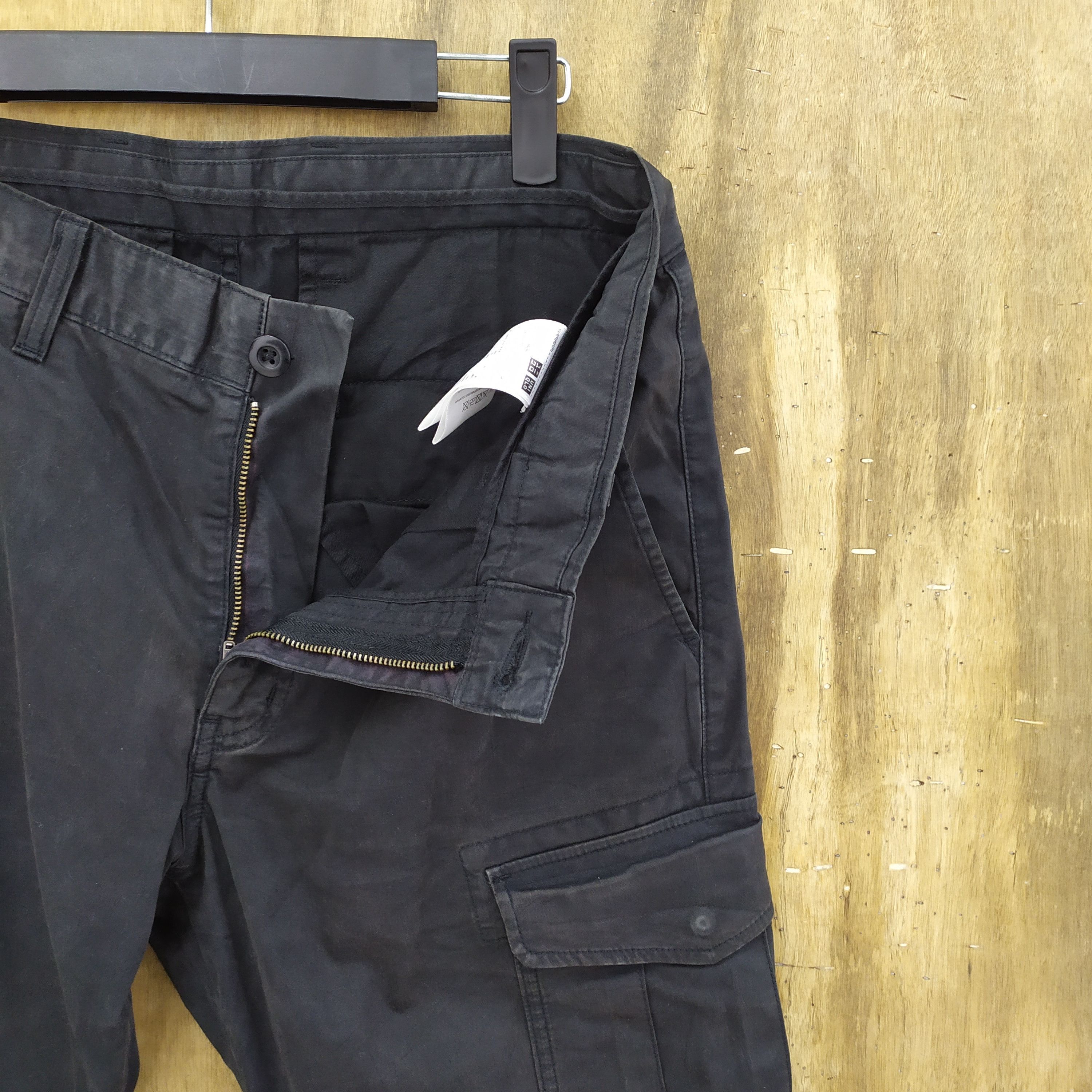 Japanese Brand JAPAN BLACK SKINNY CARGO PANTS Size US 30 / EU 46 - 4 Thumbnail