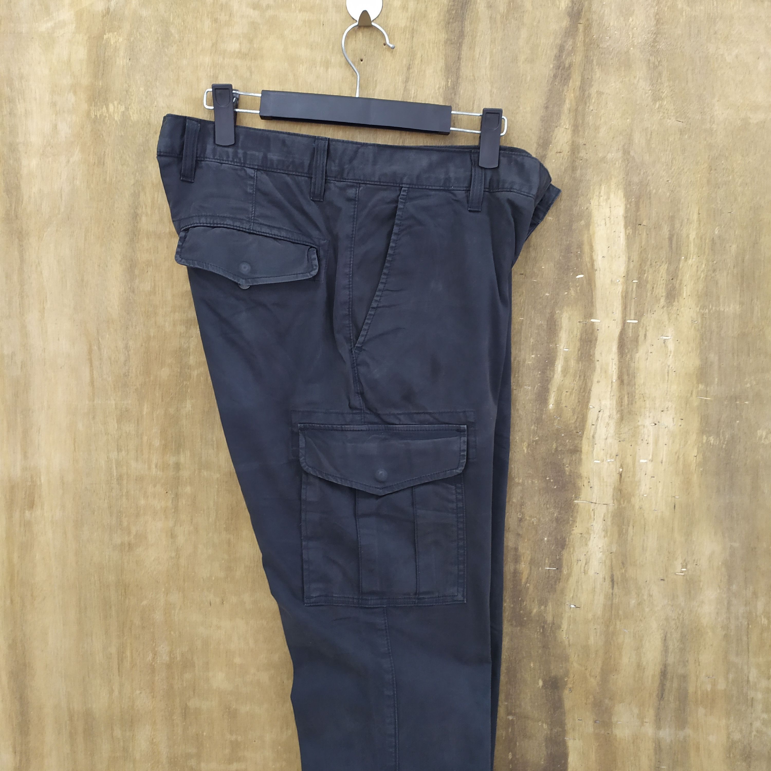 Japanese Brand JAPAN BLACK SKINNY CARGO PANTS Size US 30 / EU 46 - 11 Thumbnail