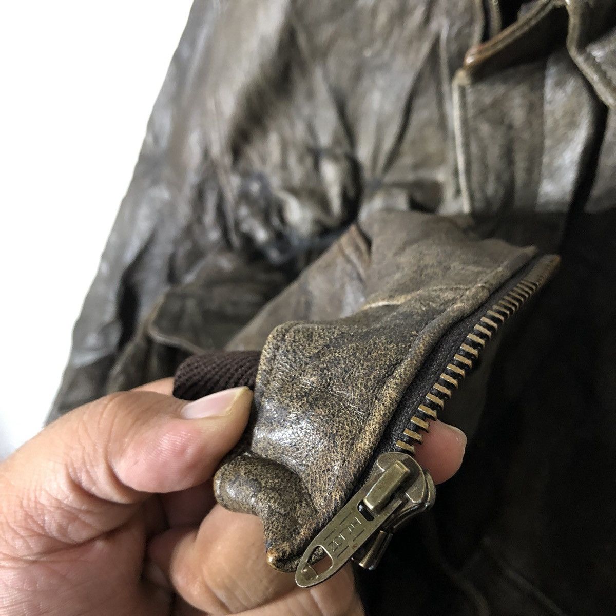 Japanese Brand VINTAGE 80's L.L.BEAN LEATHER JACKET BOMBER JACKET Size US S / EU 44-46 / 1 - 9 Thumbnail