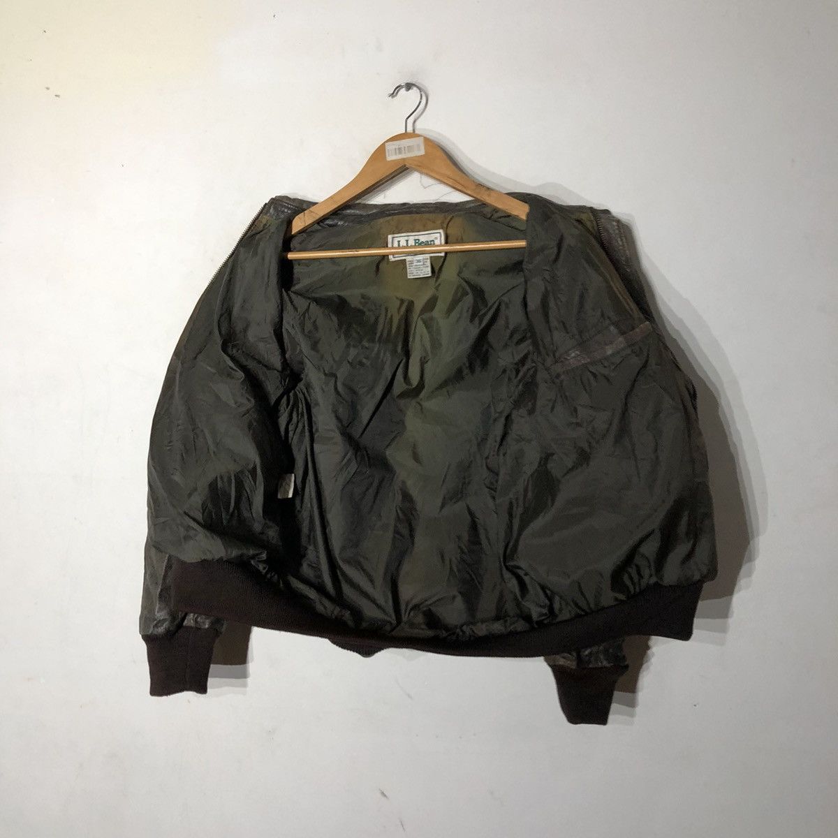 Japanese Brand VINTAGE 80's L.L.BEAN LEATHER JACKET BOMBER JACKET Size US S / EU 44-46 / 1 - 10 Thumbnail