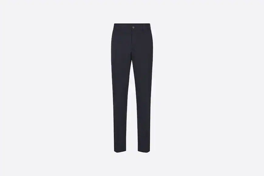 CHINOS