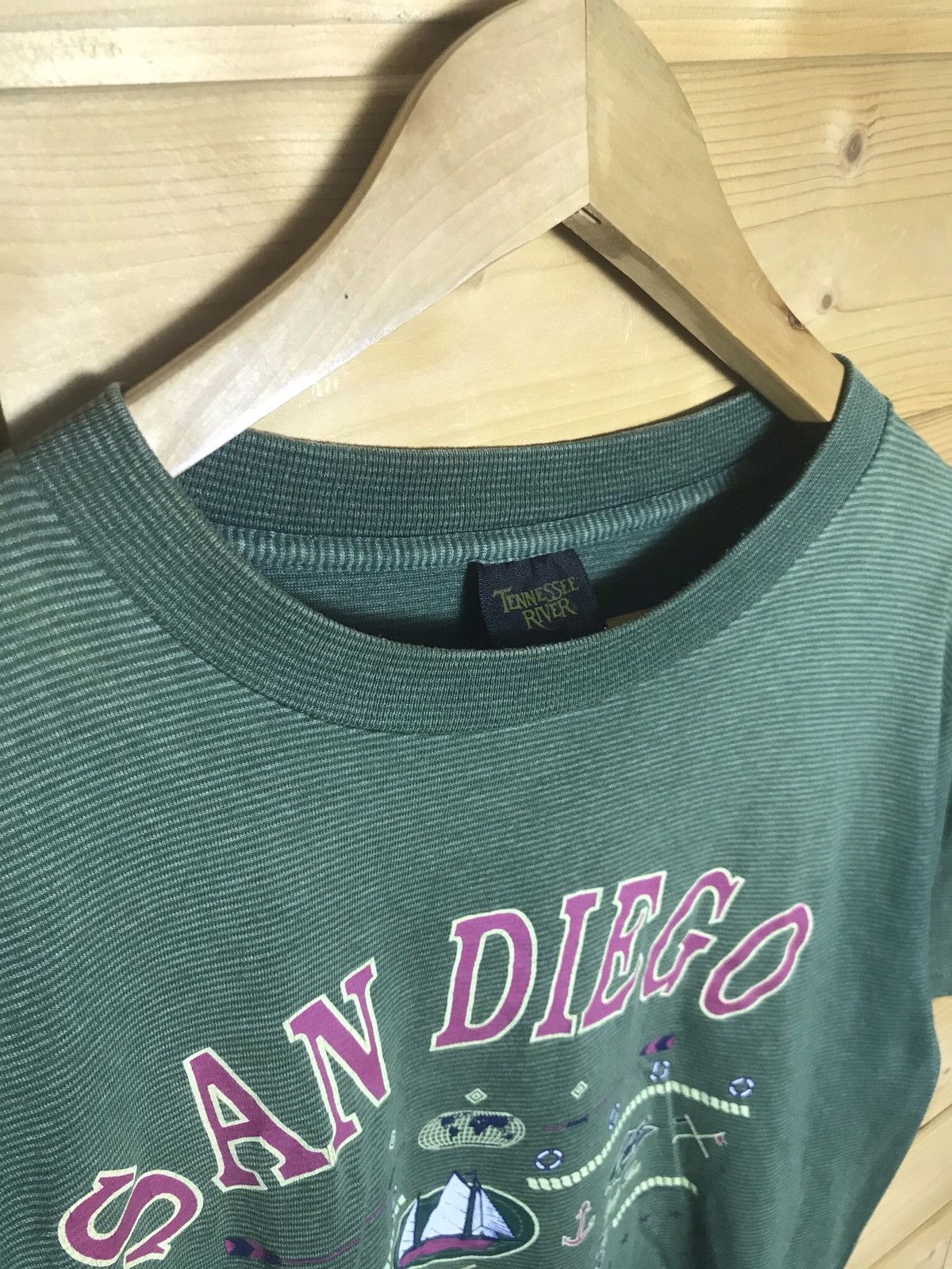 Vintage Vintage San Diego striped single stitch t-shirt Size US L / EU 52-54 / 3 - 10 Thumbnail