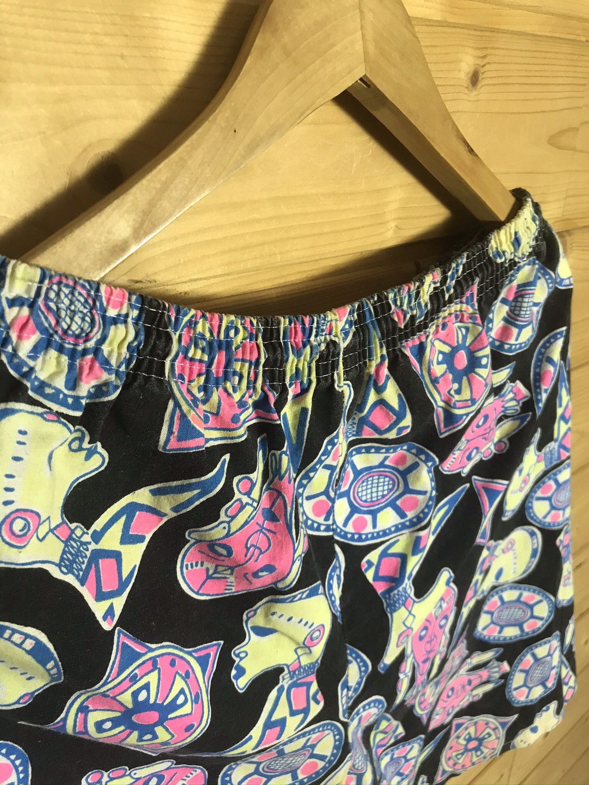 Vintage Vintage graphics shorts Size US 34 / EU 50 - 4 Thumbnail
