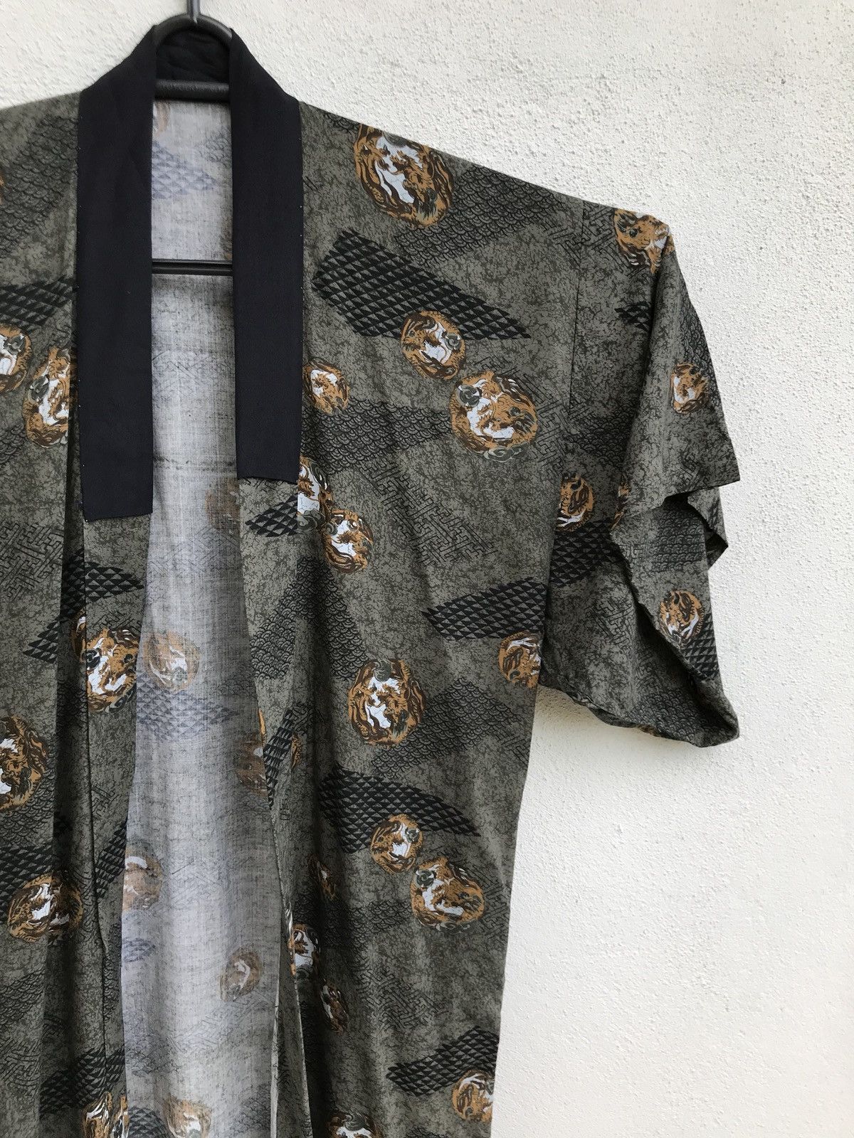 Japanese Brand Vintage Handmade Kimono Noragi Fighting Dragon Size US L / EU 52-54 / 3 - 4 Thumbnail