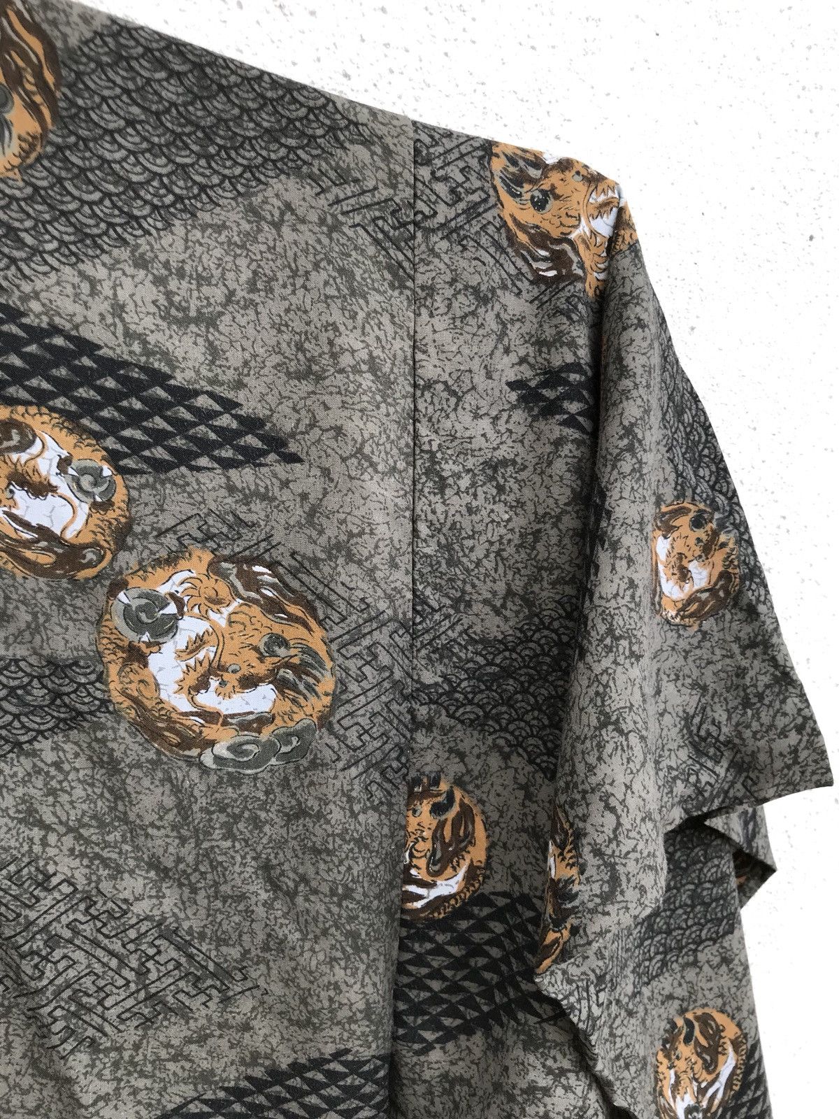 Japanese Brand Vintage Handmade Kimono Noragi Fighting Dragon Size US L / EU 52-54 / 3 - 9 Thumbnail