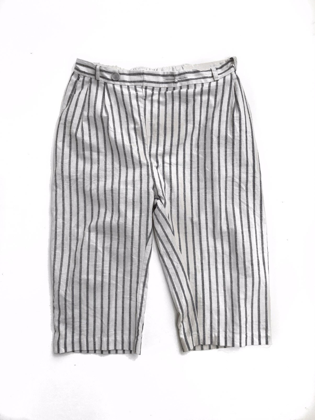 Japanese Brand Japanese Brand A.G Plus Stripes Prisoner Cropped Short Size US 31 - 1 Thumbnail
