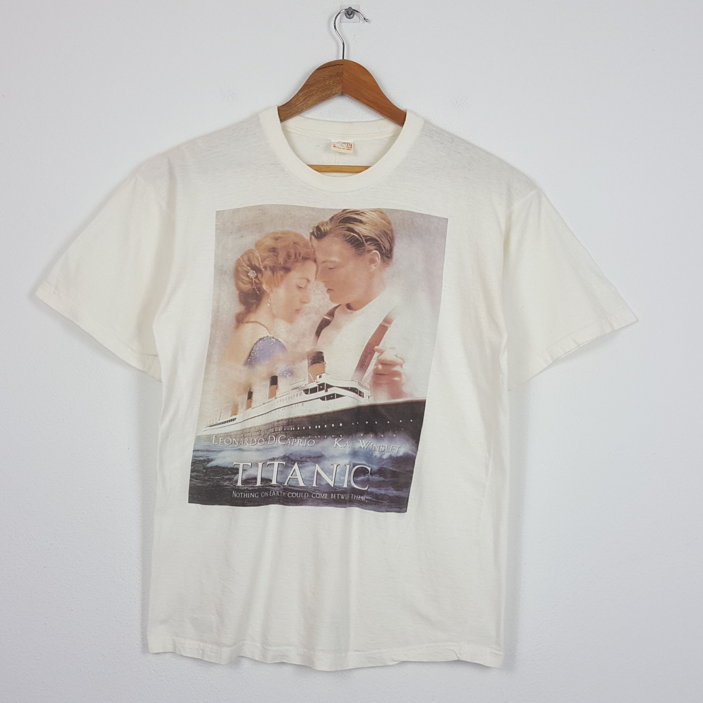 Vintage Vintage TITANIC Romantic Story Promo Movie t-Shirt Size US L / EU 52-54 / 3 - 1 Thumbnail
