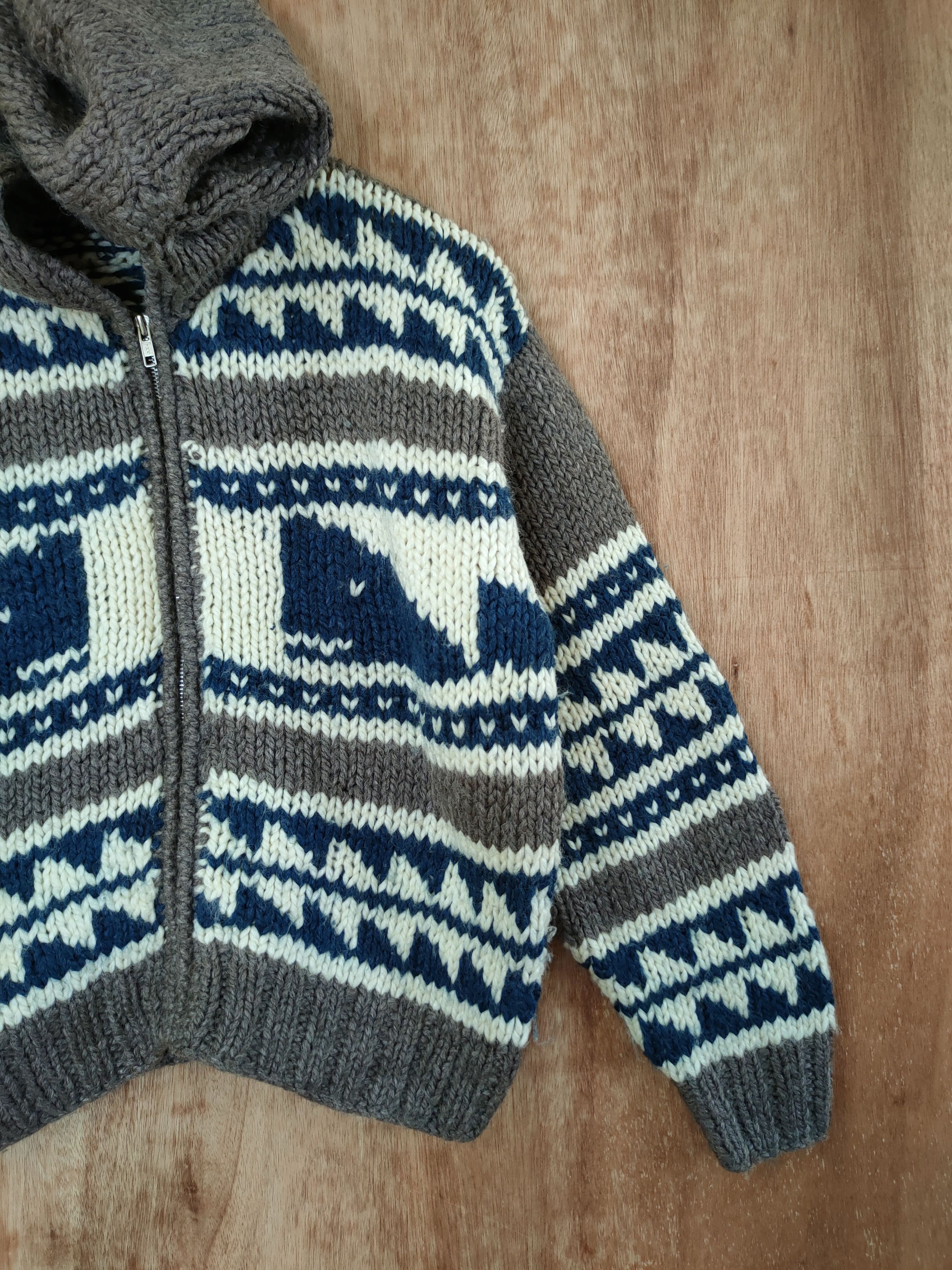 Aran Crafts My Romance whale art aran isle cable knitwear hoodie #46-596 Size S / US 4 / IT 40 - 3 Thumbnail