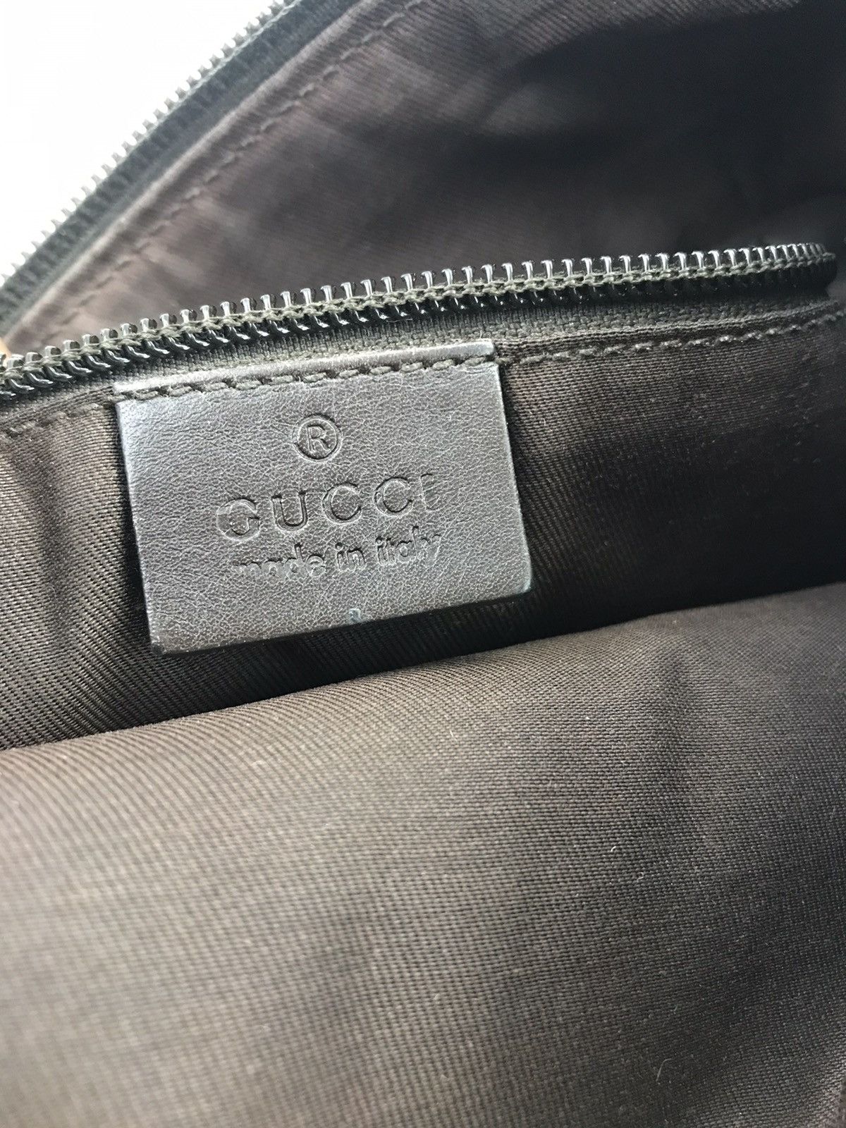 Gucci ❌Last Drop❌🔥Rare🔥Auth Vintage Gucci GG Cross body bag Size ONE SIZE - 20 Thumbnail