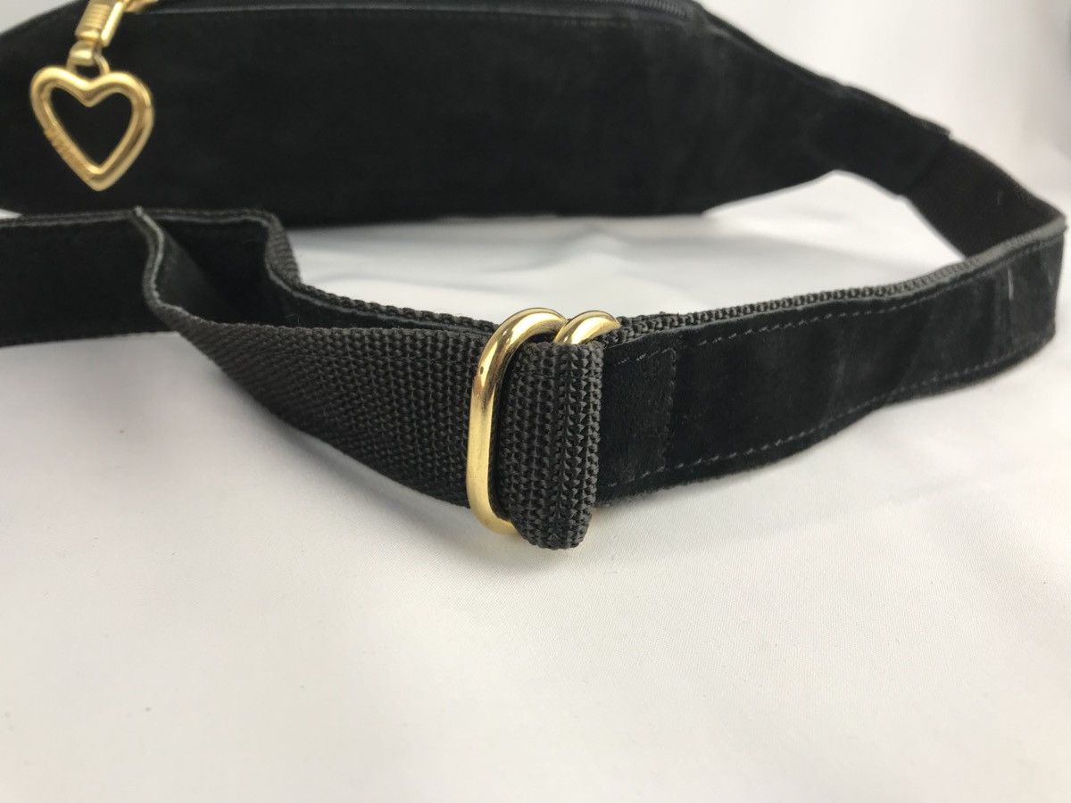 Moschino × Vintage ❌Last Drop❌ 🔥Rare🔥Vintage Moschino Leather Waistbag Size ONE SIZE - 15 Thumbnail