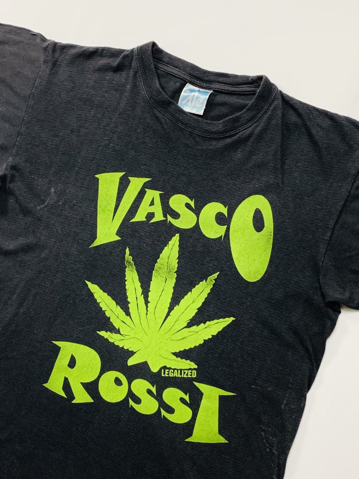 Rap Tees Vintage 90s Vasco Rossi Legalized Weed Marijuana T-Shirt Size US M / EU 48-50 / 2 - 9 Thumbnail