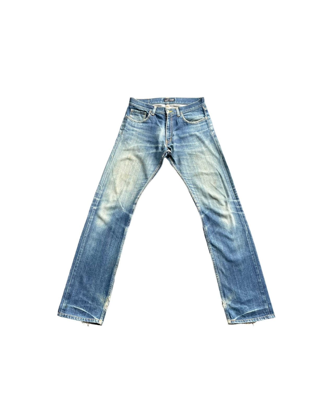 Image of Beams Plus x Distressed Denim Vintage Beams Faded & Distresed Denim in Blue, Men's (Size 31)