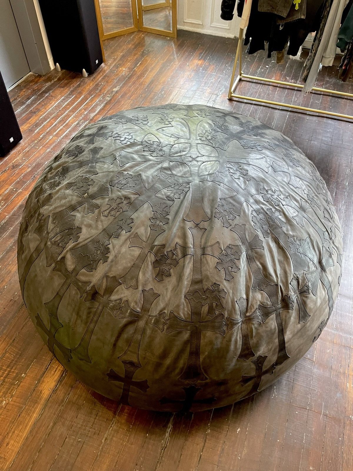 CHROME HEARTS XXXL OVERSIZED CHAIR BEANBAG LEATHER CROSS