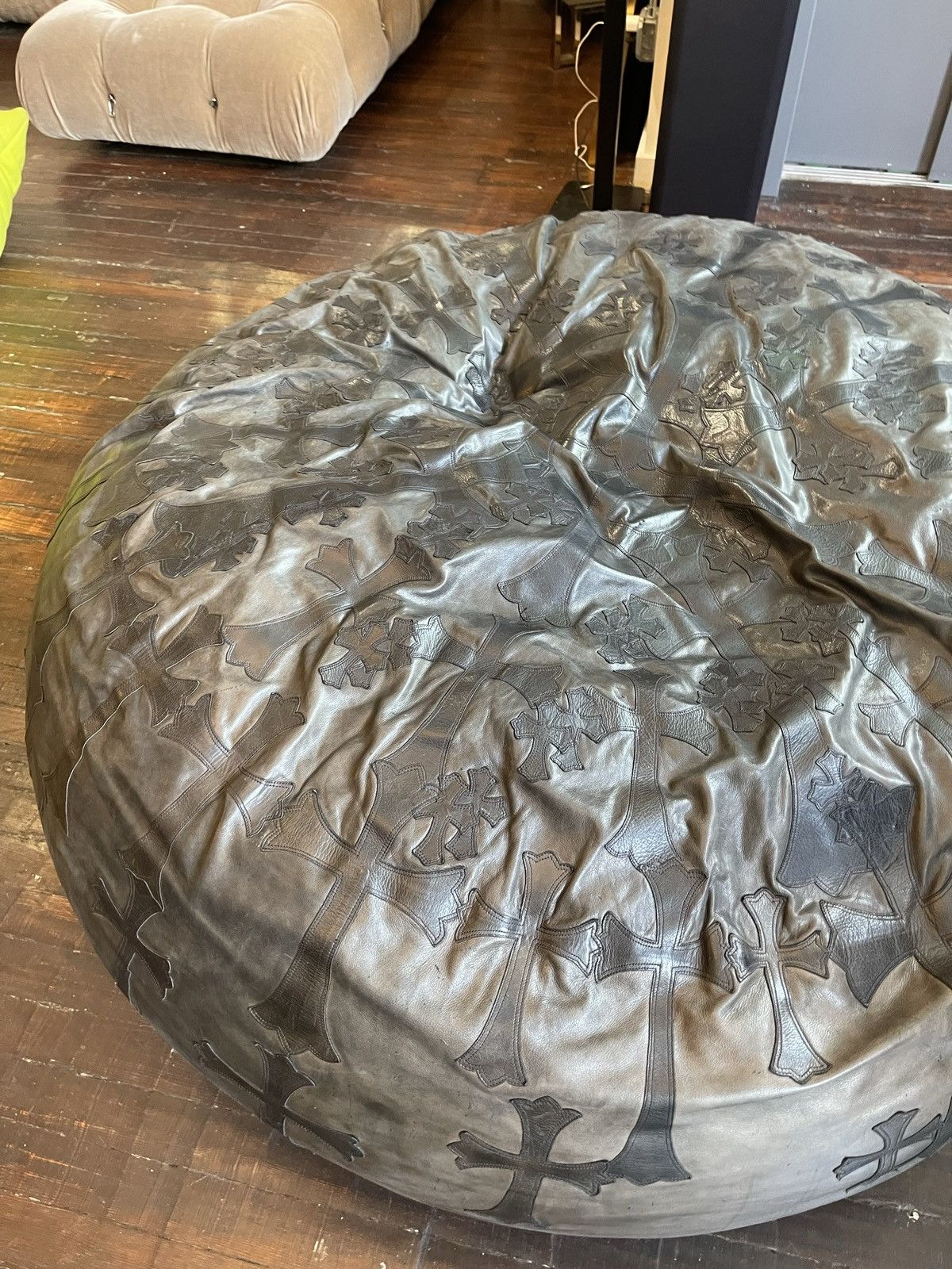 CHROME HEARTS XXXL OVERSIZED CHAIR BEANBAG LEATHER CROSS