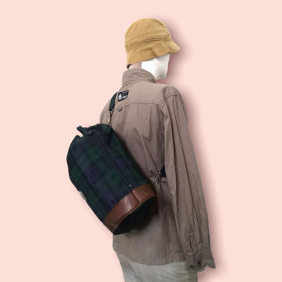 Japanese Brand × Vintage VINTAGE NISSAN BODY BAG RUCKSACK Size ONE SIZE - 20 Thumbnail
