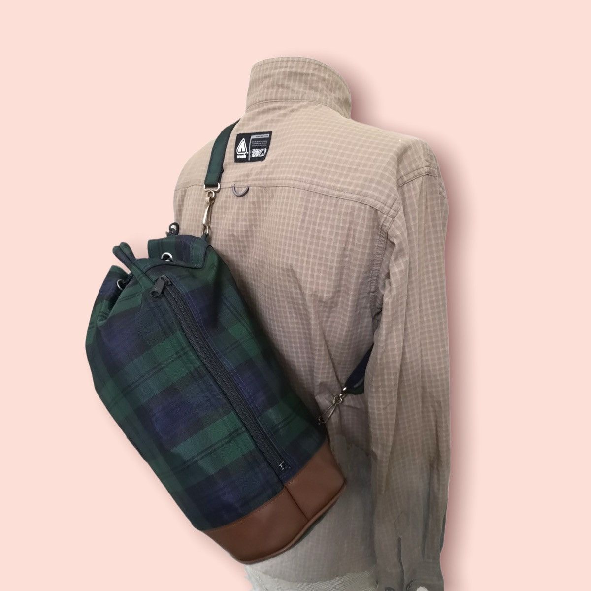 Japanese Brand × Vintage VINTAGE NISSAN BODY BAG RUCKSACK Size ONE SIZE - 21 Thumbnail