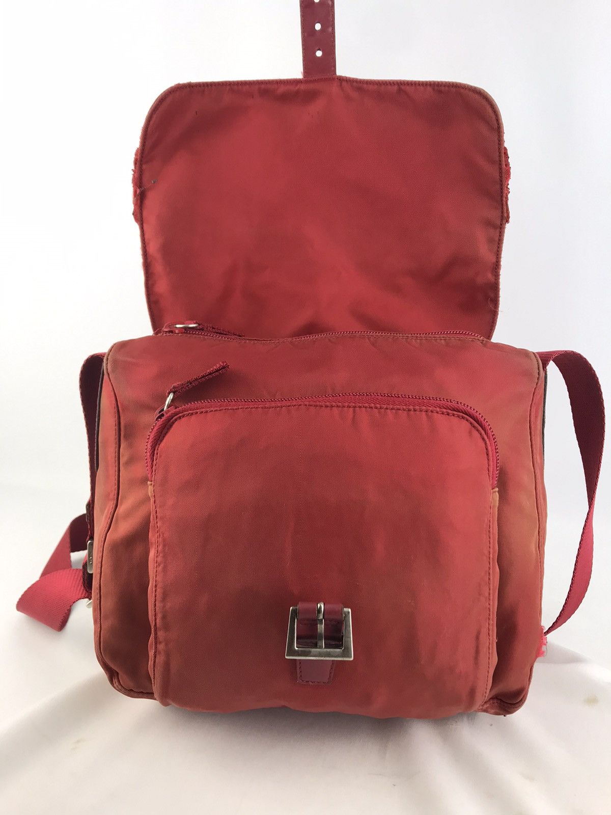 Prada ❌Last Drop❌ Authentic Prada Nylon Shoulderbag Sun faded Size ONE SIZE - 4 Thumbnail