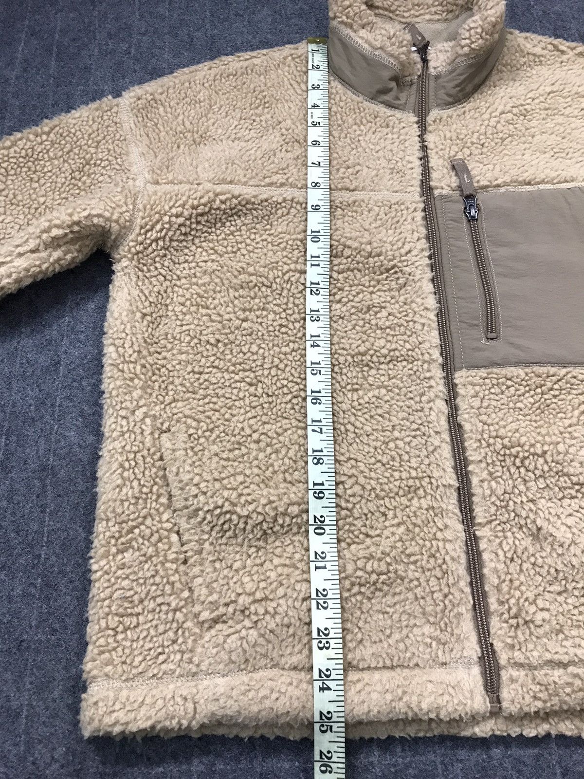 Japanese Brand Gu Japanesebrand Sherpa Pocket Zipper Style Size US L / EU 52-54 / 3 - 15 Thumbnail