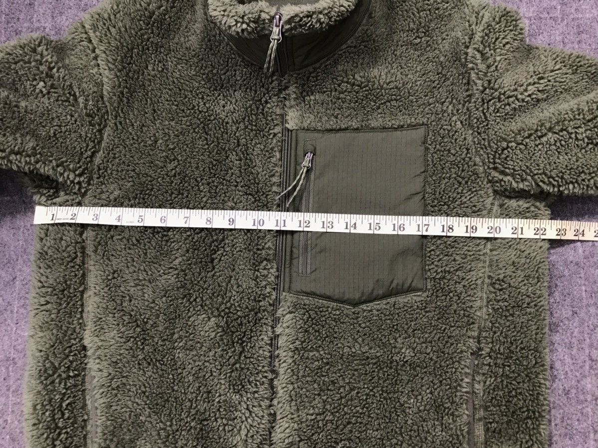 Uniqlo Uniqlo Winterwear Sherpa Zipper Pocket Style Size US M / EU 48-50 / 2 - 15 Thumbnail
