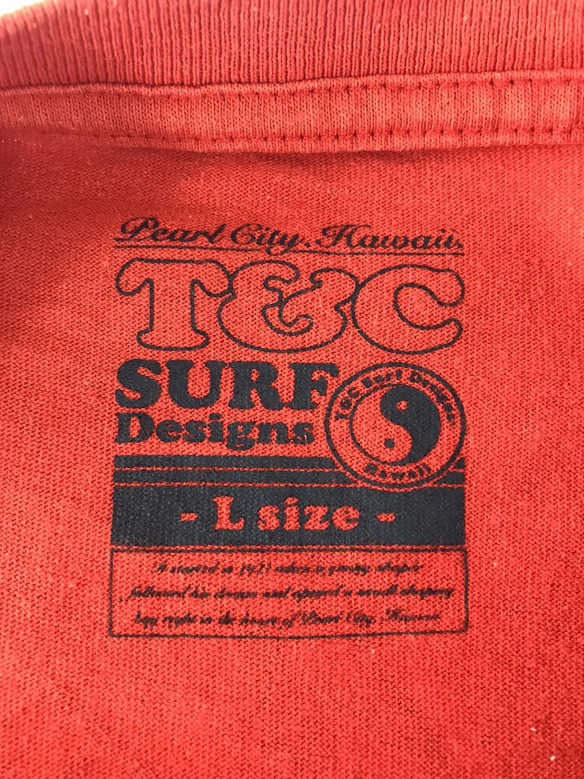 Japanese Brand T&C Surf Hawaii Big Logo Dragon design Tee Size US L / EU 52-54 / 3 - 5 Thumbnail
