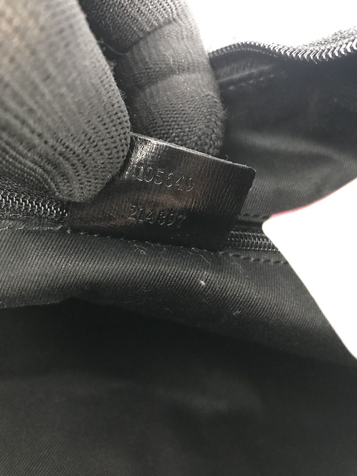 Gucci ❌Last Drop❌ 🔥 Rare🔥 Authentic Gucci GG Hobo Bag Size ONE SIZE - 20 Thumbnail