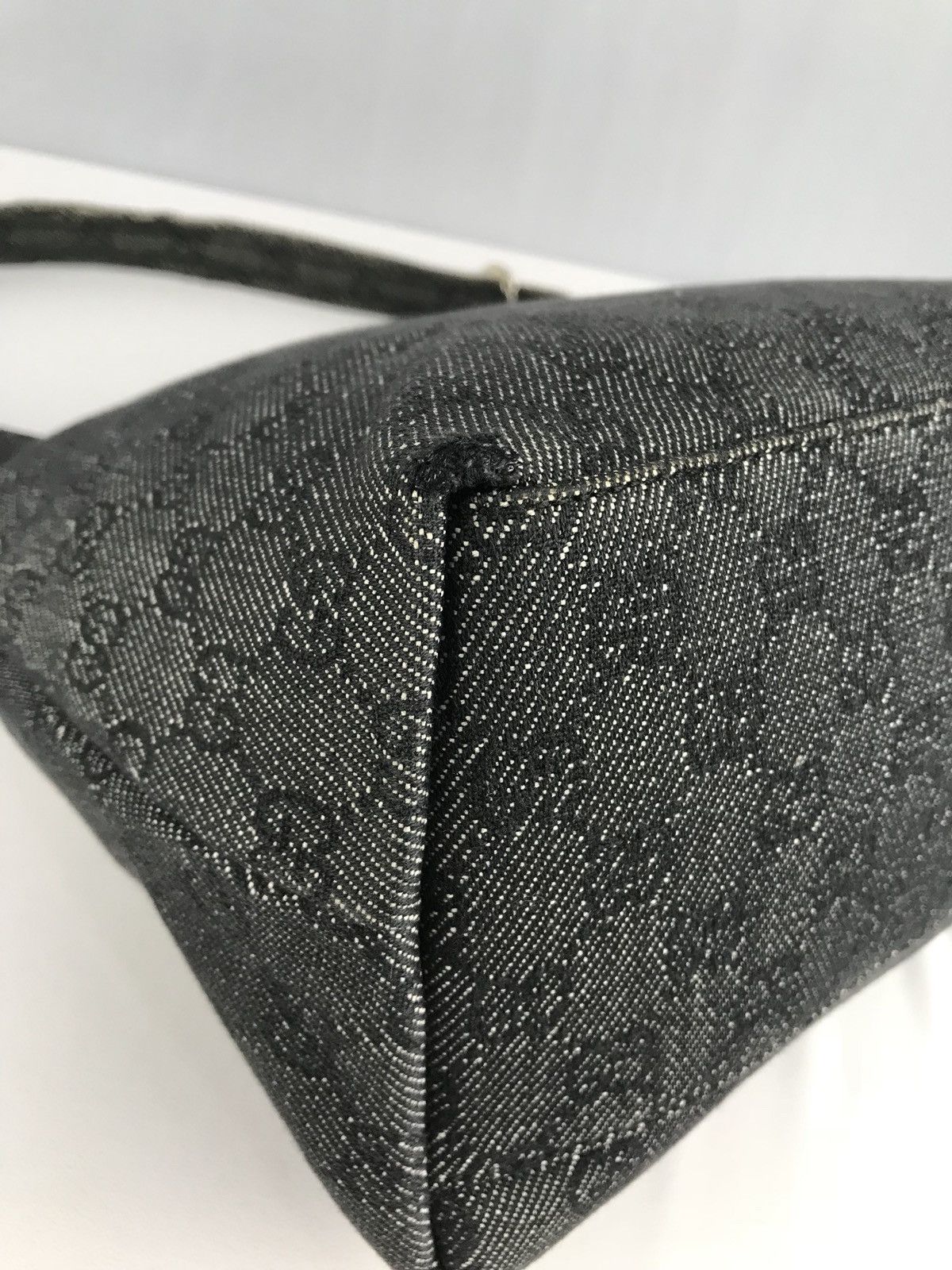Gucci ❌Last Drop❌ 🔥 Rare🔥 Authentic Gucci GG Hobo Bag Size ONE SIZE - 13 Thumbnail