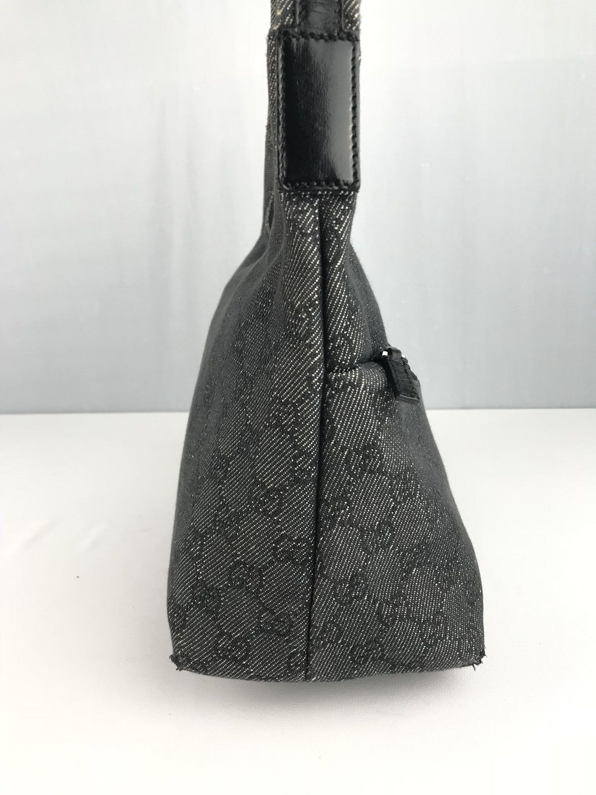Gucci ❌Last Drop❌ 🔥 Rare🔥 Authentic Gucci GG Hobo Bag Size ONE SIZE - 6 Thumbnail