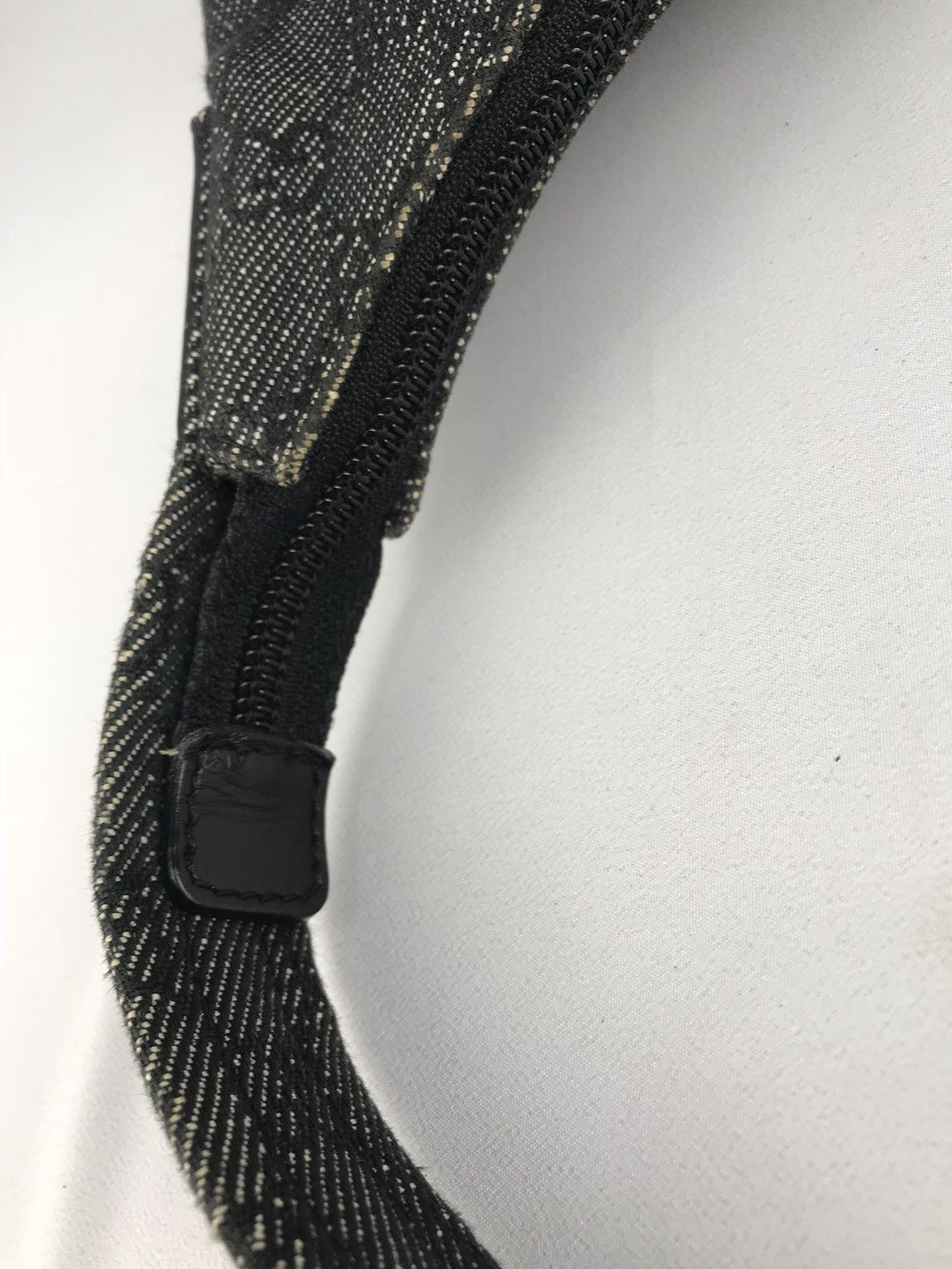 Gucci ❌Last Drop❌ 🔥 Rare🔥 Authentic Gucci GG Hobo Bag Size ONE SIZE - 16 Thumbnail