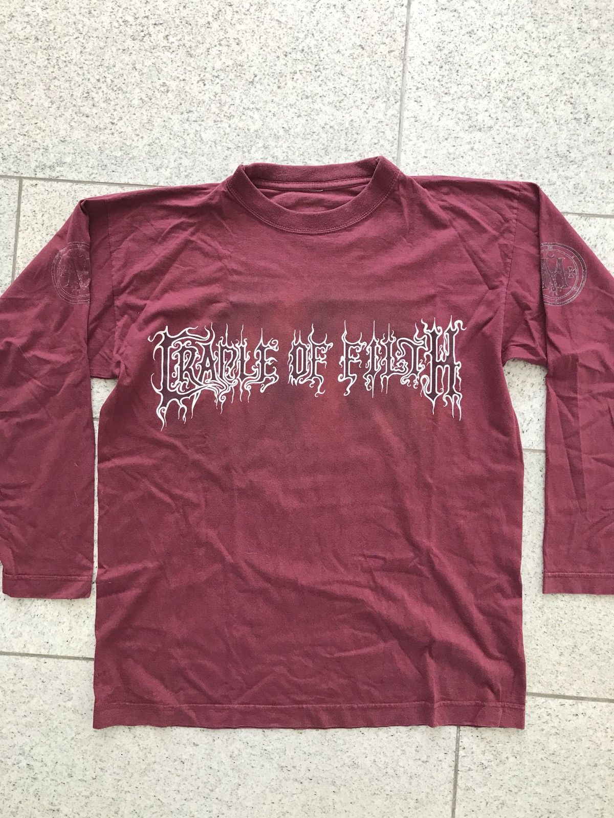 Vintage Vintage Cradle Of Filth Shirt Tee LS 2000 Size US XL / EU 56 / 4 - 1 Thumbnail