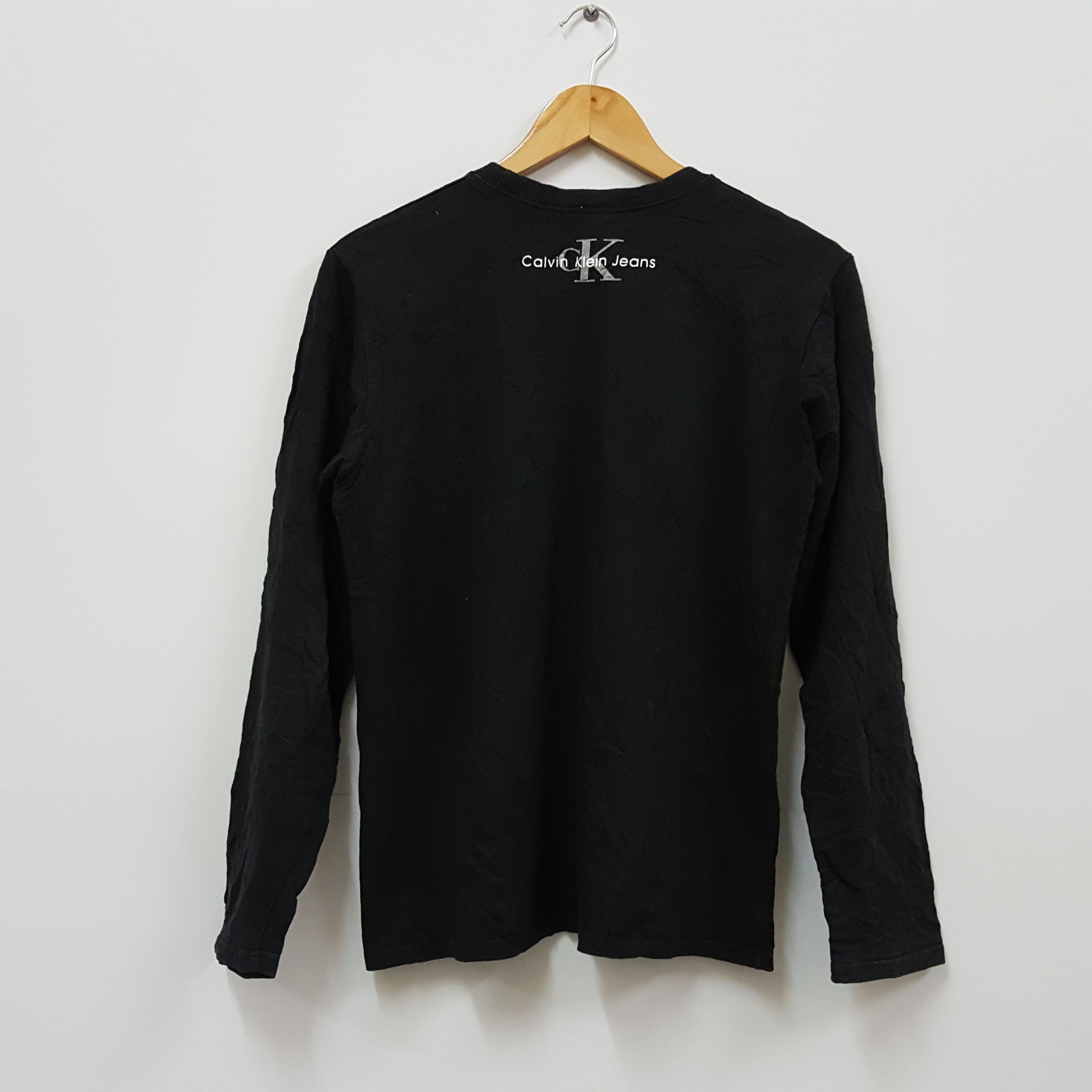 Calvin Klein × Vintage Vintage Calvin Klein big logo long sleeve t-shirt Size US M / EU 48-50 / 2 - 2 Thumbnail