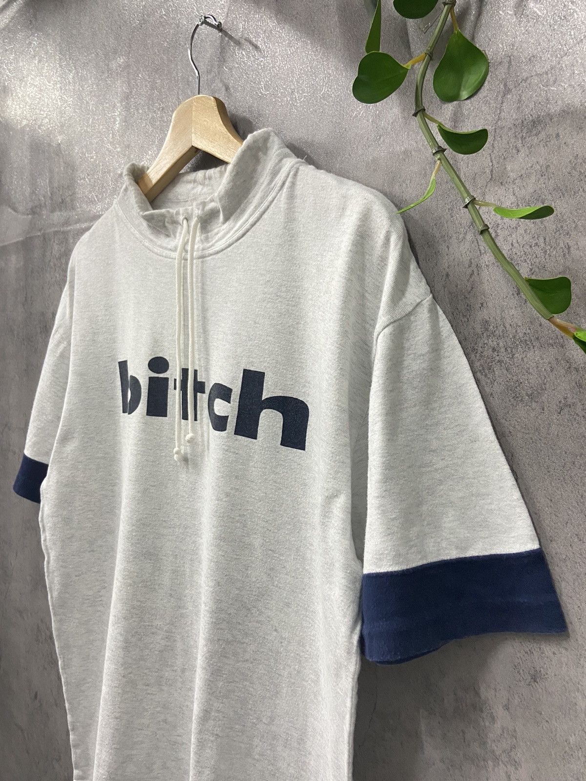 Hook-Ups × Vintage Vintage 90’s Bitch Skateboard Drawstring Tshirt Size US M / EU 48-50 / 2 - 5 Thumbnail