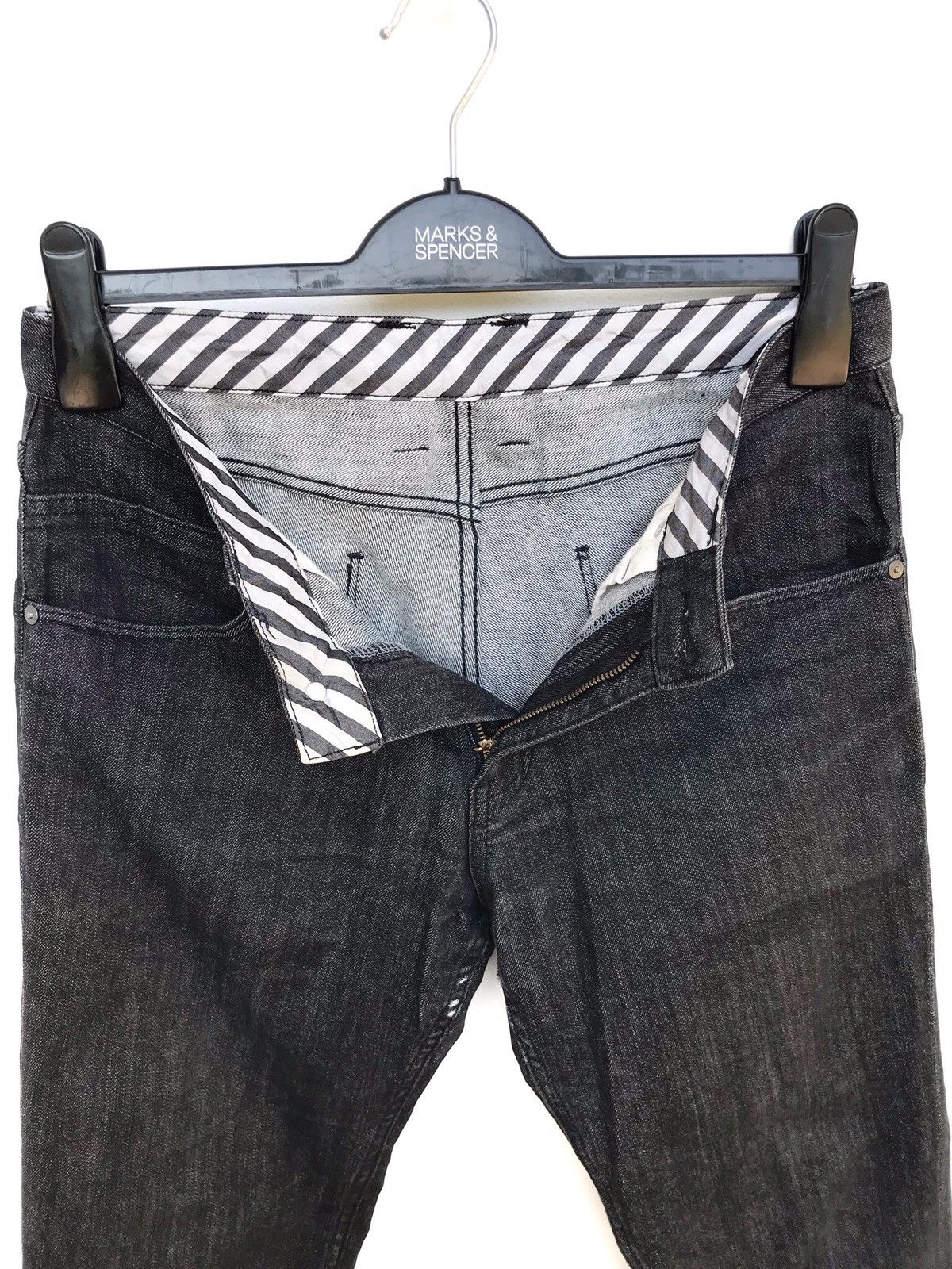 Japanese Brand Japanese Brand Junred Japan Skinny Jeans Size US 30 / EU 46 - 2 Thumbnail
