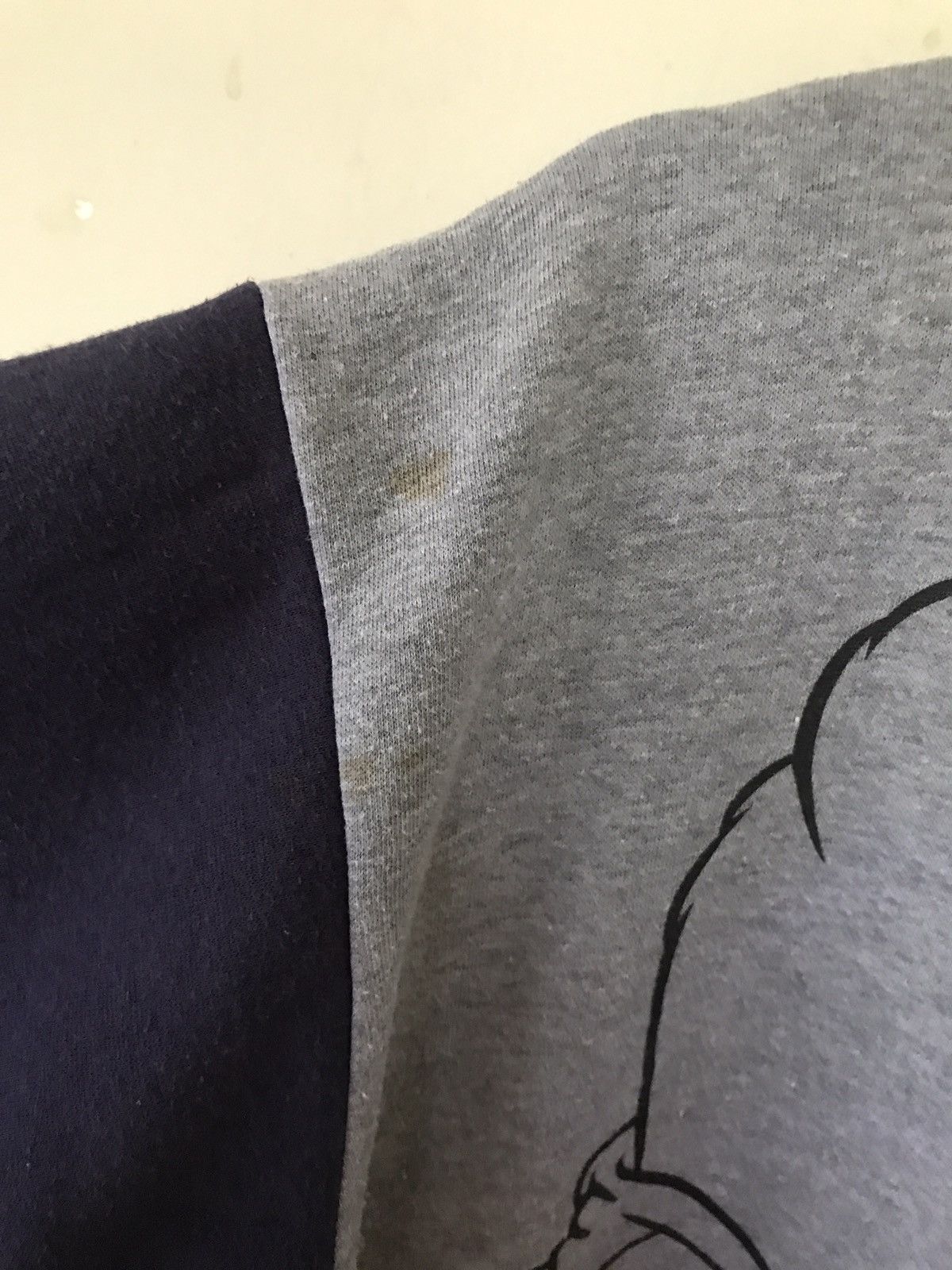 Cartoon Network × Disney Vintage Disney Winnie The Pooh Raglan Sweatshirt Size US S / EU 44-46 / 1 - 3 Thumbnail