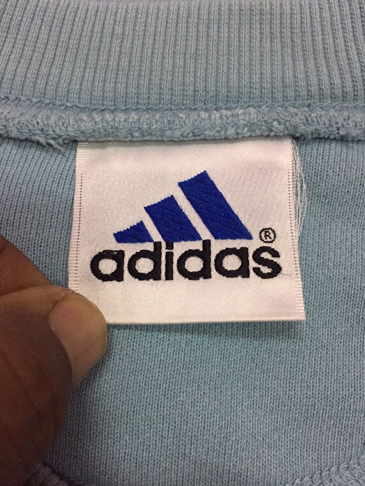 Adidas Vintage Adidas Sweatshirts Size M Size US M / EU 48-50 / 2 - 3 Thumbnail
