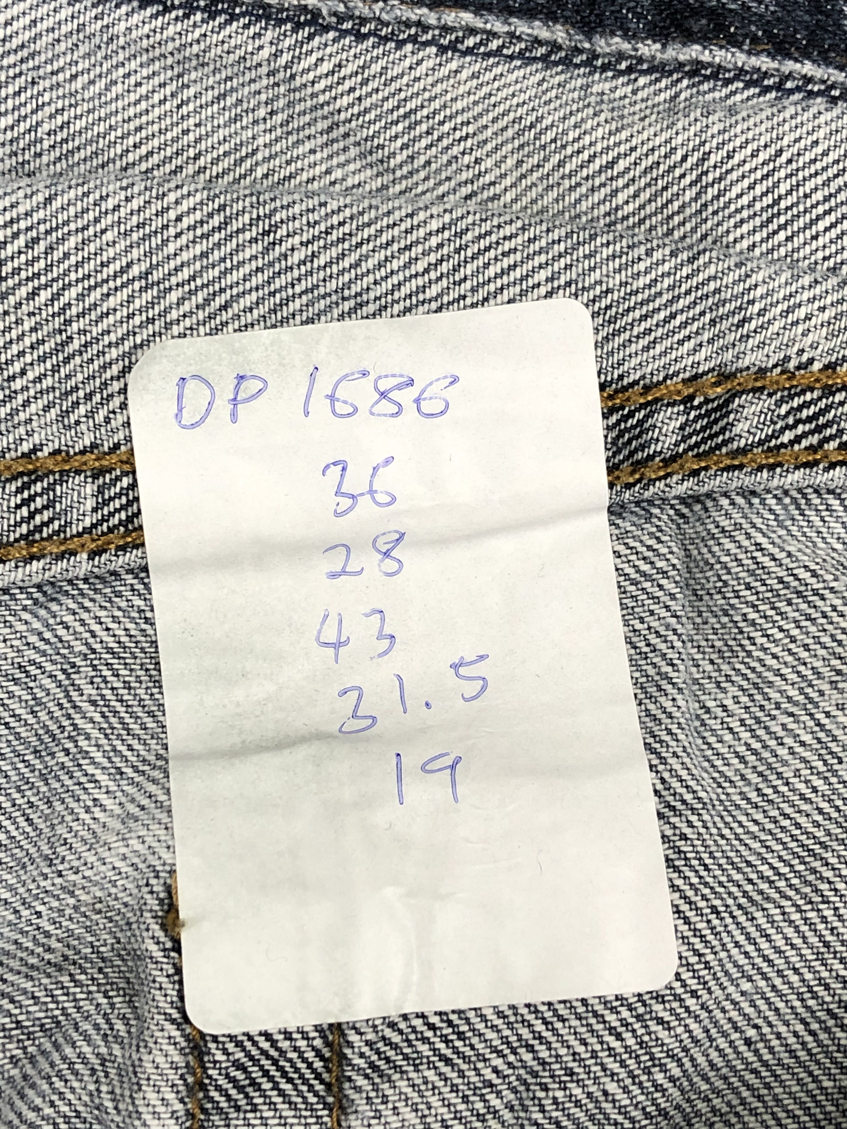 Levi's × Vintage Faded Blue Vintage Levis 559 Loose Straight Jeans DP1686 Size US 36 / EU 52 - 14 Thumbnail