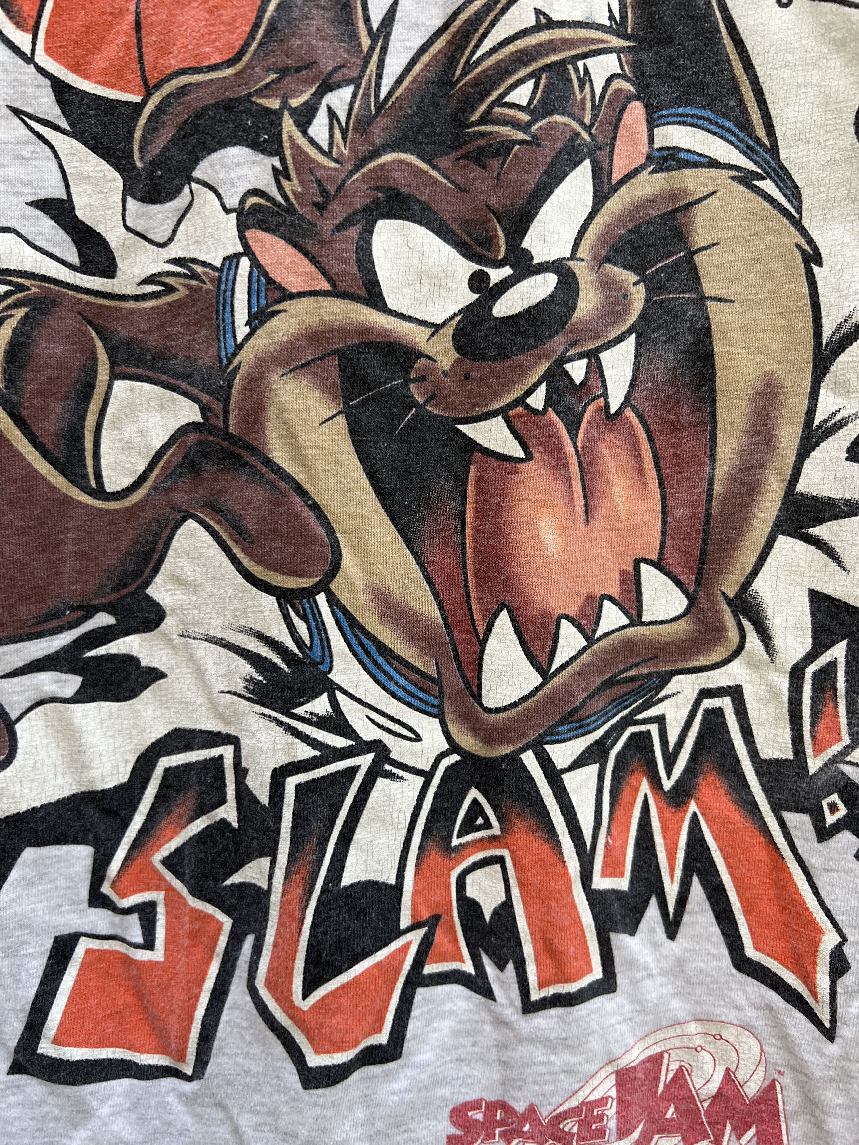 Cartoon Network Looney Tunes Space Jam 1996 Taz Basketball vintage tee Size US XL / EU 56 / 4 - 7 Thumbnail