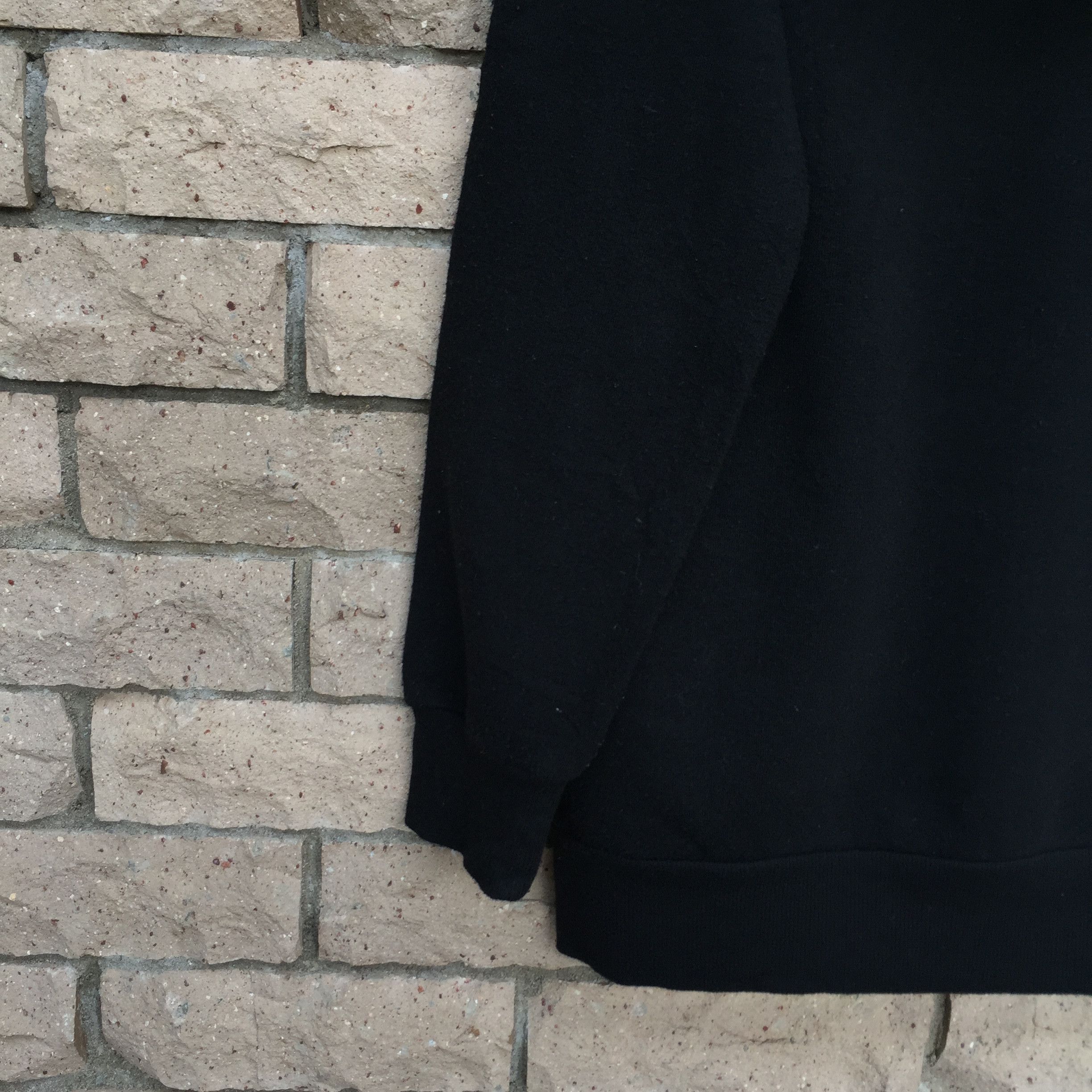 MINNIE MOUSE hoodie spell out big design.. disney brand..