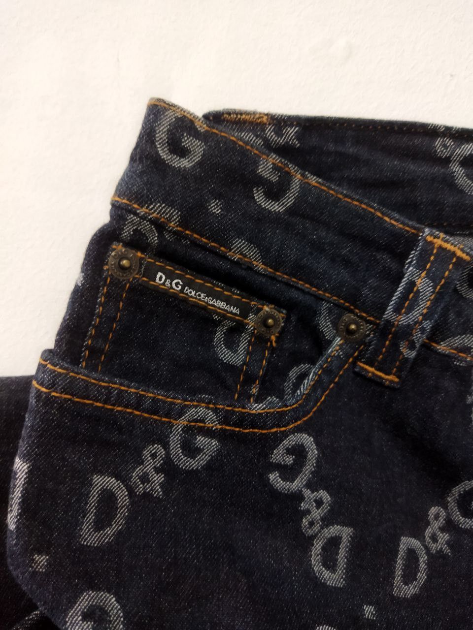 Dolce & Gabbana Dolce & Gabbana Monogram Full Printed Jeans Size 28" / US 6 / IT 42 - 8 Thumbnail