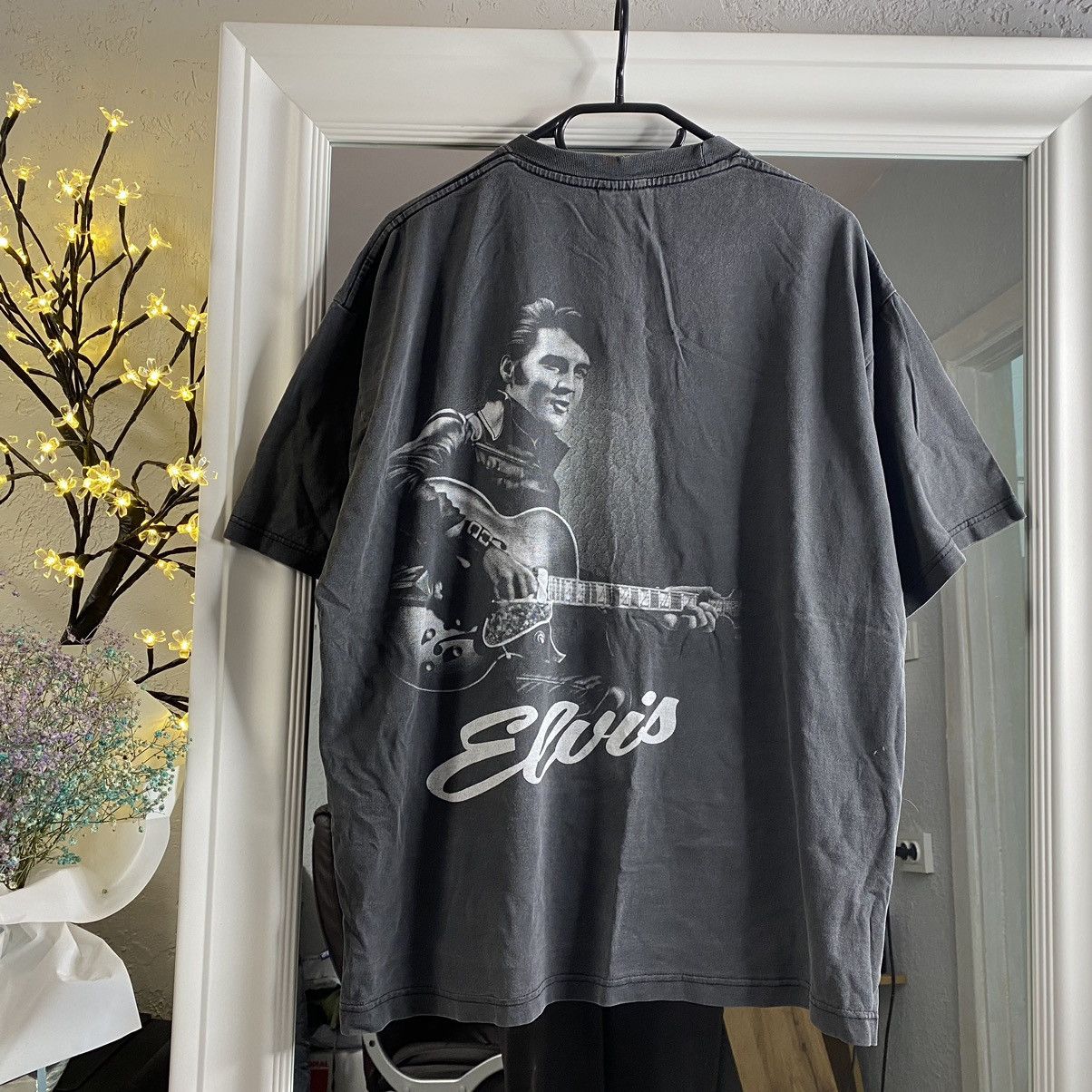 Band Tees VINTAGE 90s ELVIS STONE WASHED BOXY T SHIRT Size US XL / EU 56 / 4 - 2 Thumbnail