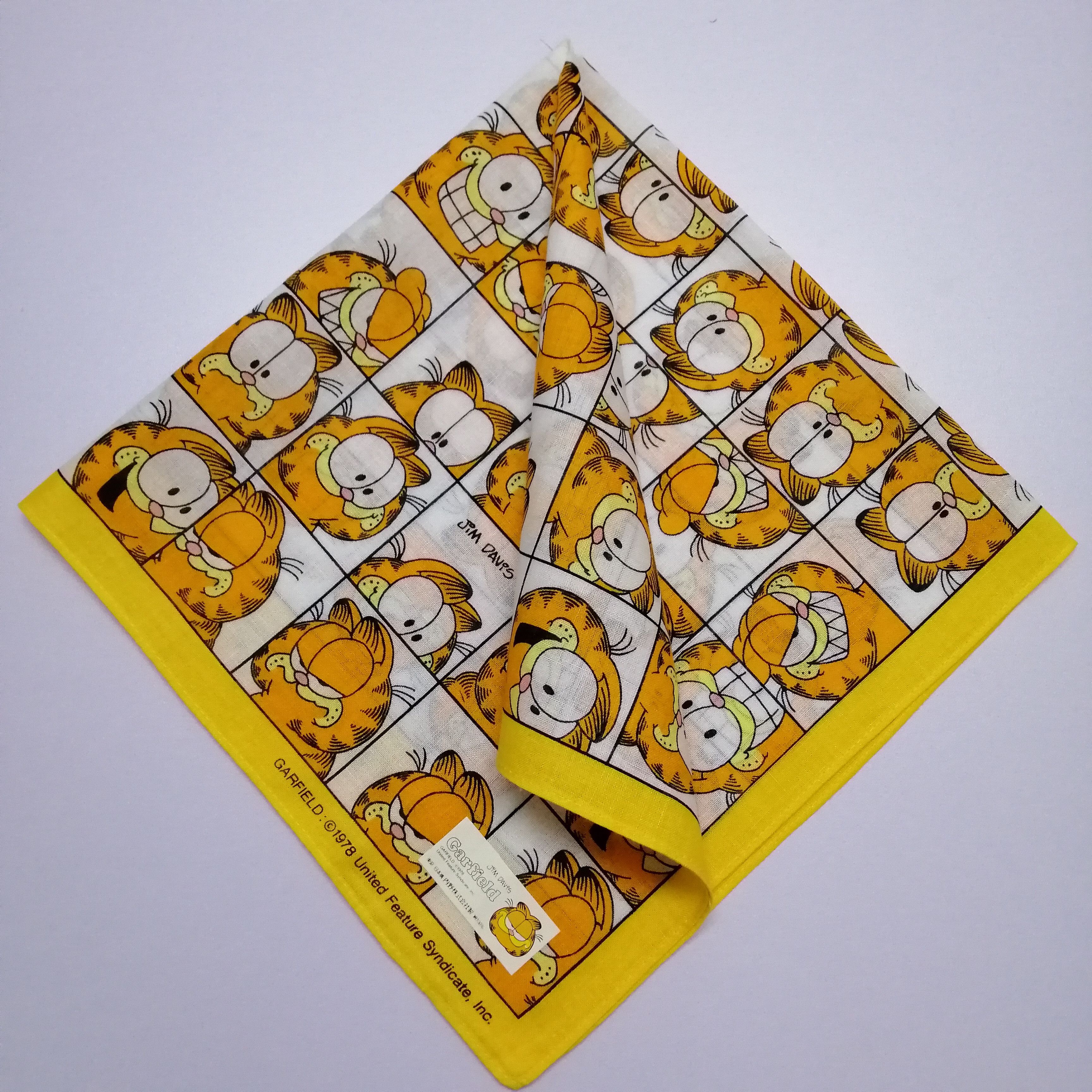 Vintage Vintage Garfield Handkerchief/Neckerchief/Bandana-KD1103 Size ONE SIZE - 2 Thumbnail