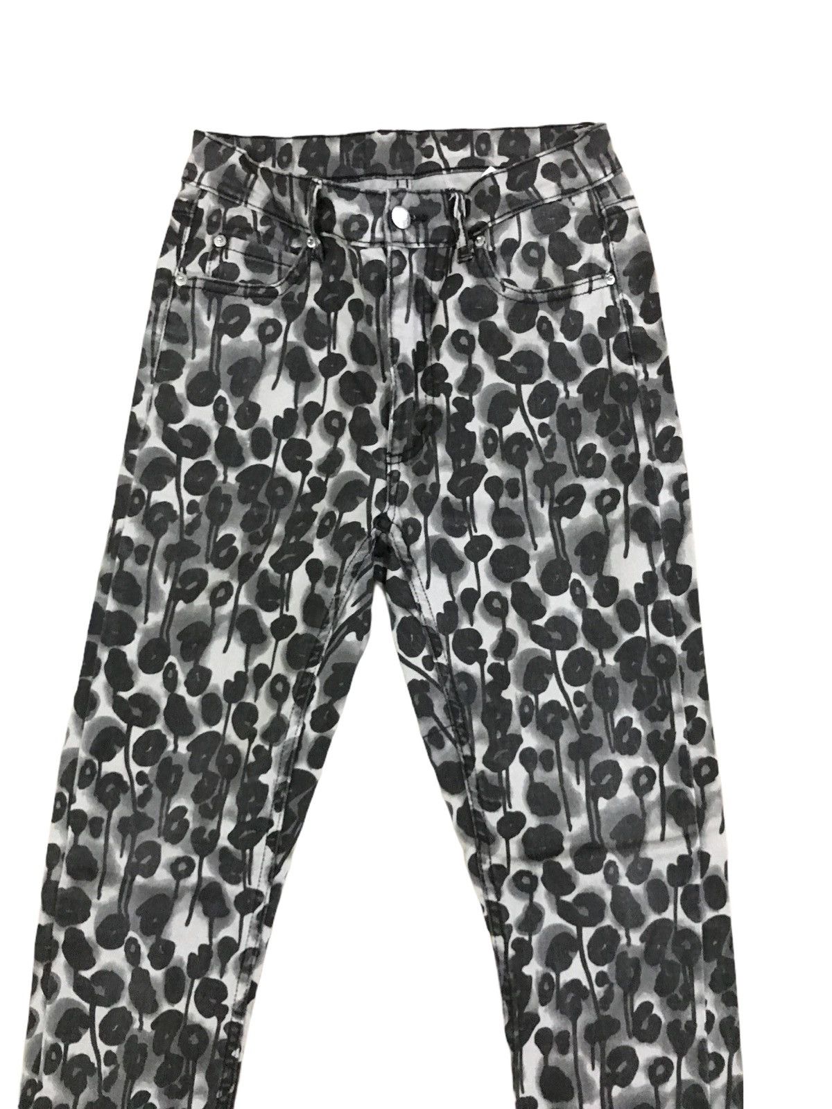 Cheap Monday Cheap Monday All Overprint Leopard Skinny Jeans Size US 26 / EU 42 - 5 Thumbnail