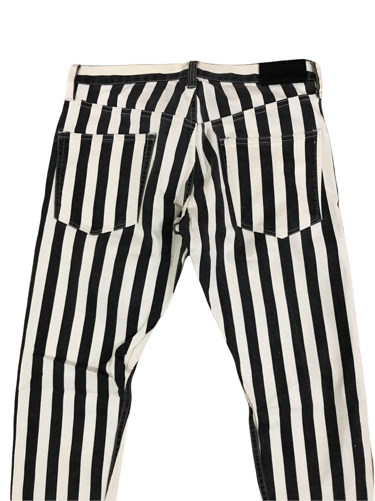 Japanese Brand × monkey time 💥Mega Rare💥Monkey Time Stripes Prisoners Skinny Pants Size US 28 / EU 44 - 4 Thumbnail